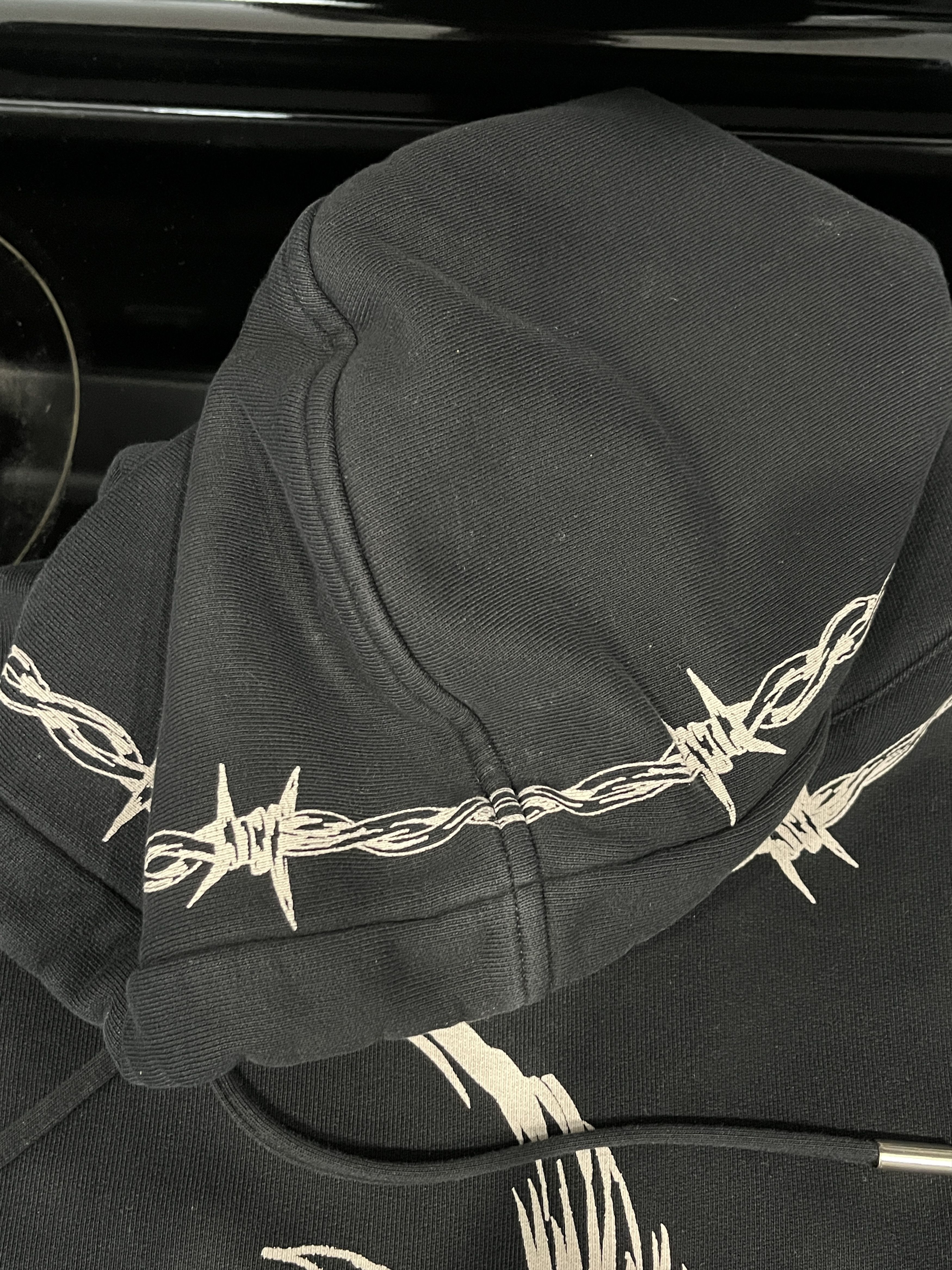 Givenchy Givenchy FW21 Barbed Wire Eagle Gothic Destroy Lonely Hoodie Size US M / EU 48-50 / 2 - 17 Thumbnail