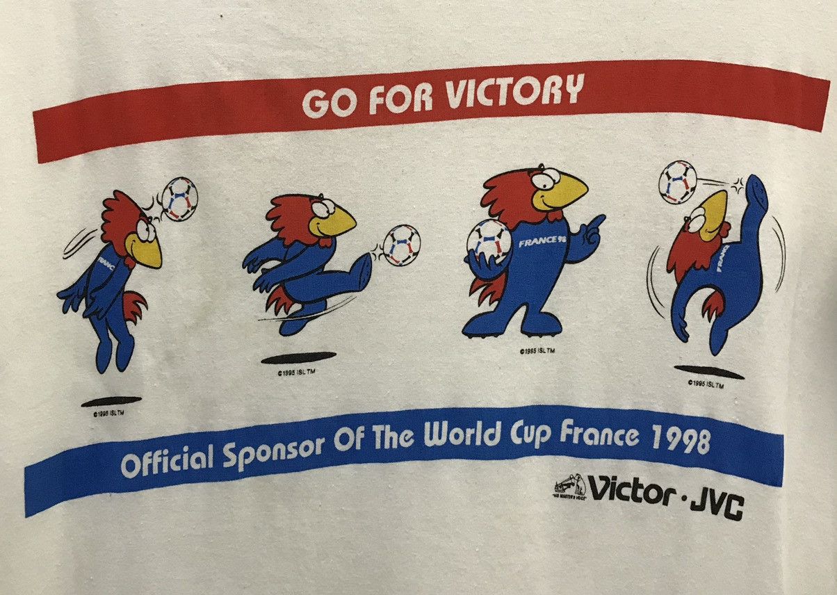 Vintage Victor Official Sponsor Of The World Cup France 1998 Shirt Size US M / EU 48-50 / 2 - 3 Thumbnail