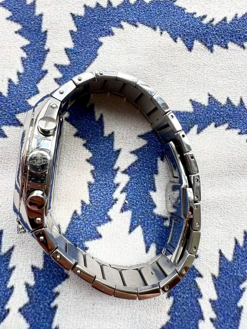 Vivienne Westwood Vivienne Westwood An antique white dial dragon spine watch Size ONE SIZE - 4 Thumbnail