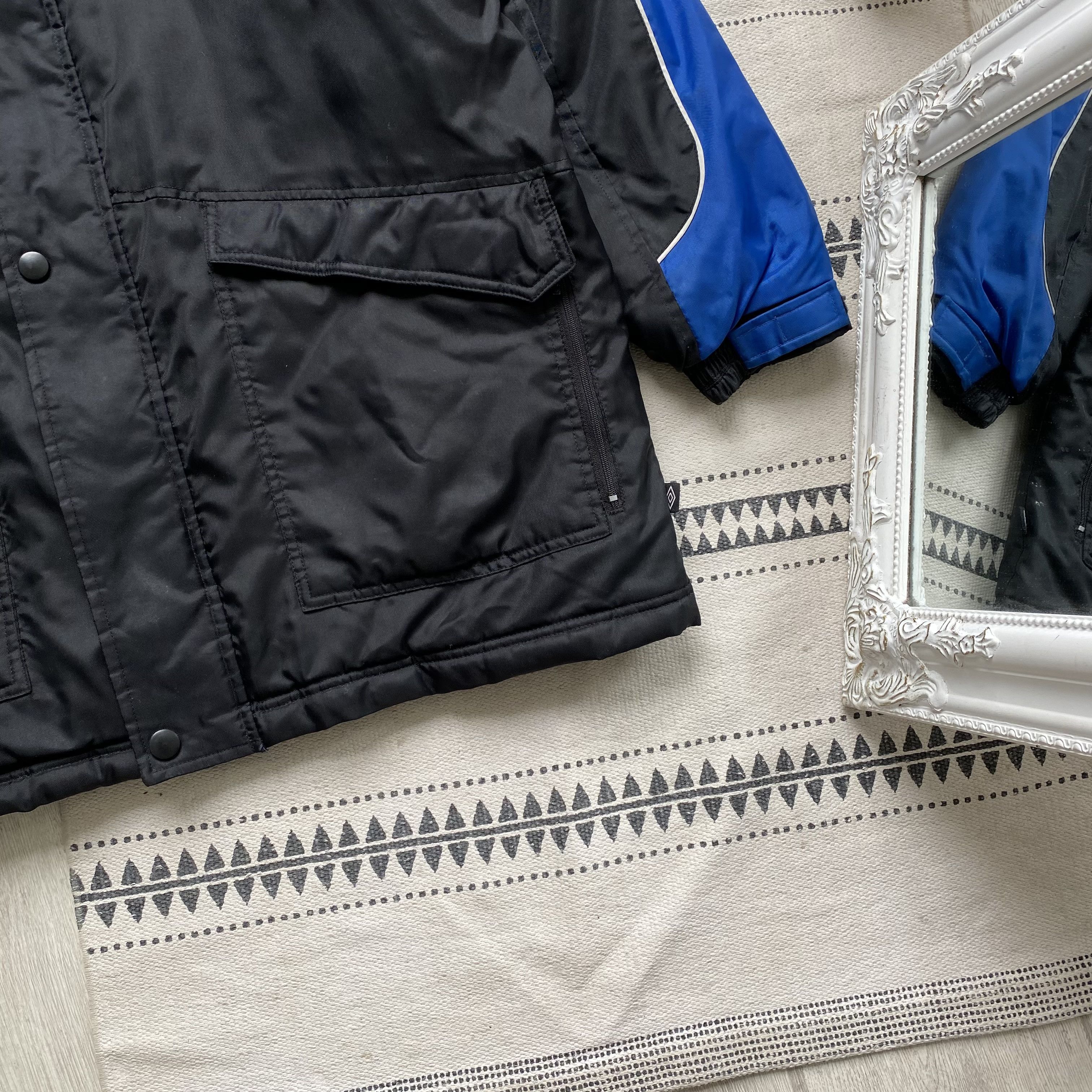 Umbro Vintage 90s Umbro Puffer Jacket Chelsea Football team Size US M / EU 48-50 / 2 - 3 Thumbnail
