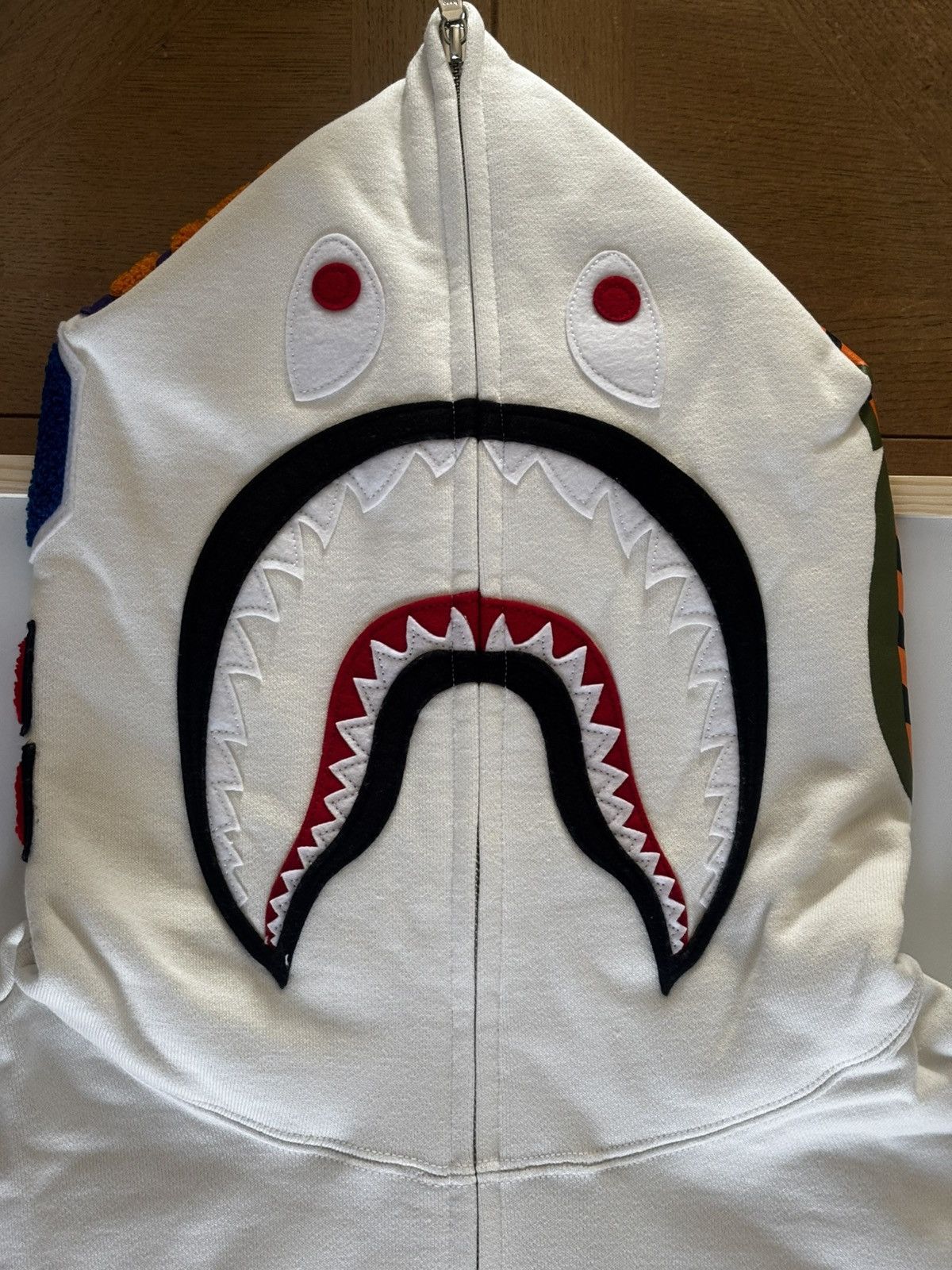 Bape Authentic ape bape shark full zip hoodie ivory XL new Size US XL / EU 56 / 4 - 2 Thumbnail