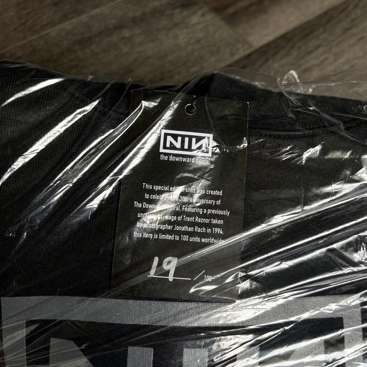 Band Tees Nine Inch Nails Downward Spiral Limited Interscope Hoodie Size US M / EU 48-50 / 2 - 4 Thumbnail