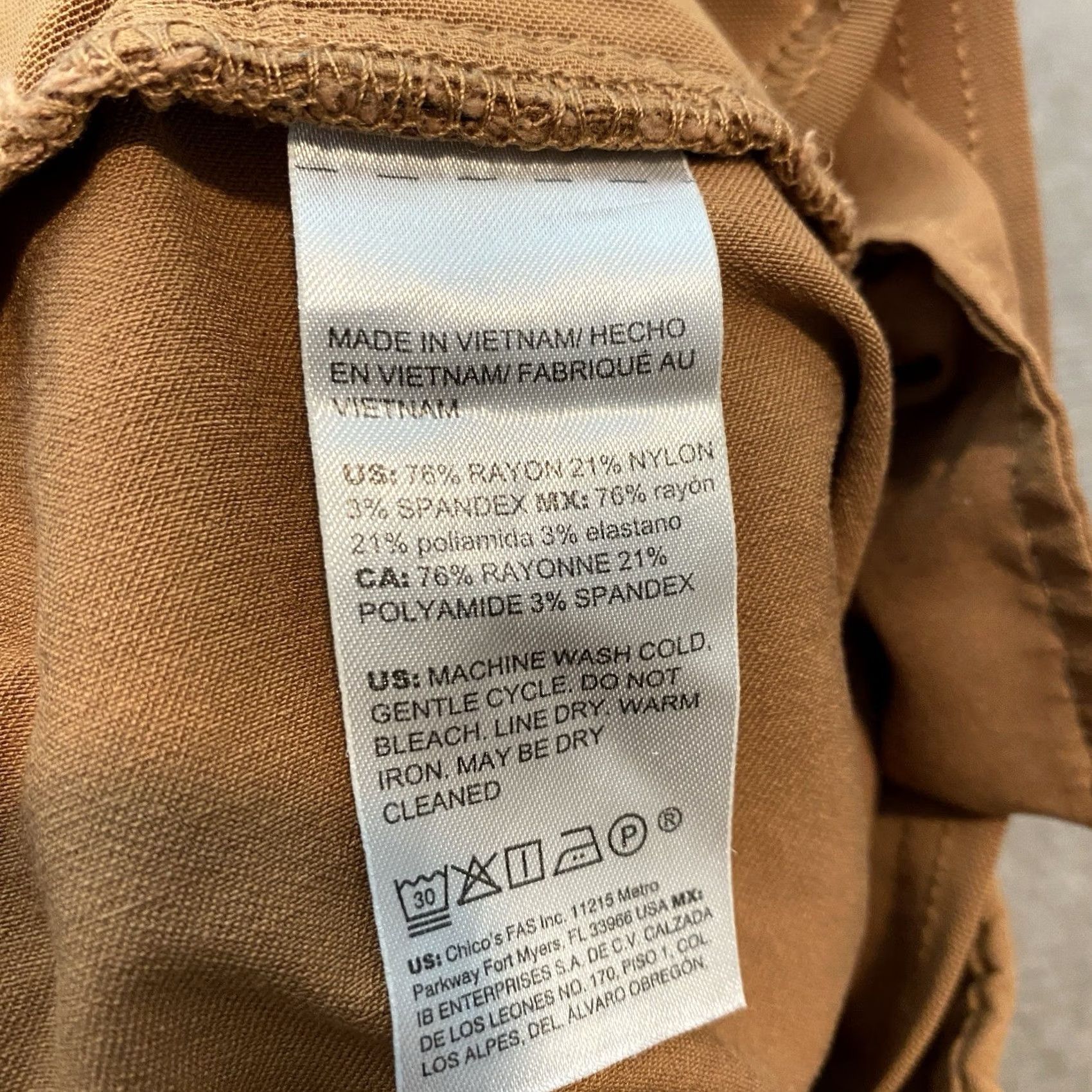 Vintage Chicos Pants Women’s 2R / 12 Tan Brown Ponte Detail Ankle Pull On Stretch Size 34" / US 12 / IT 48 - 7 Thumbnail