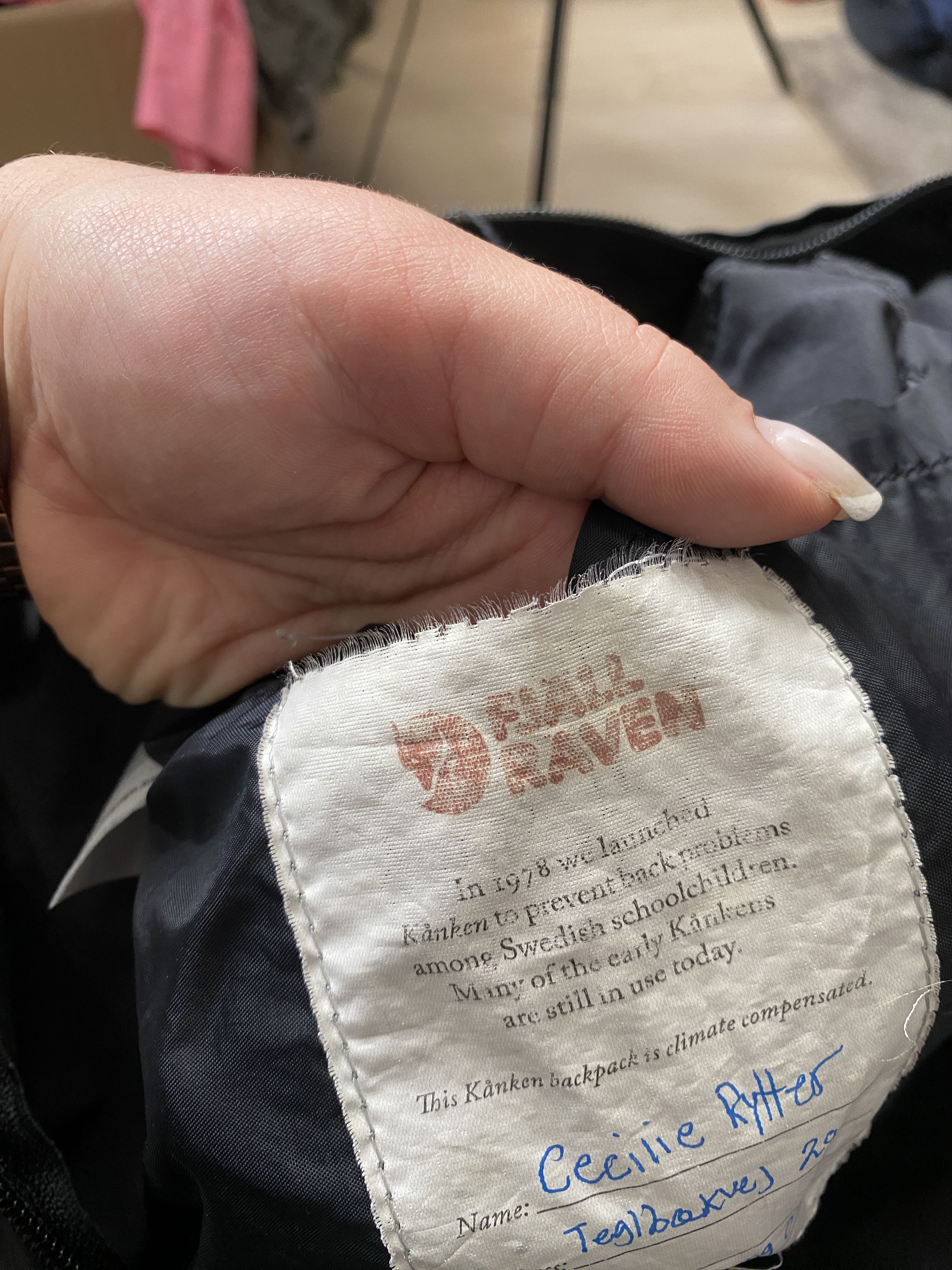 Fjallraven Fjallraven Kanken black casual backpack Size ONE SIZE - 4 Thumbnail