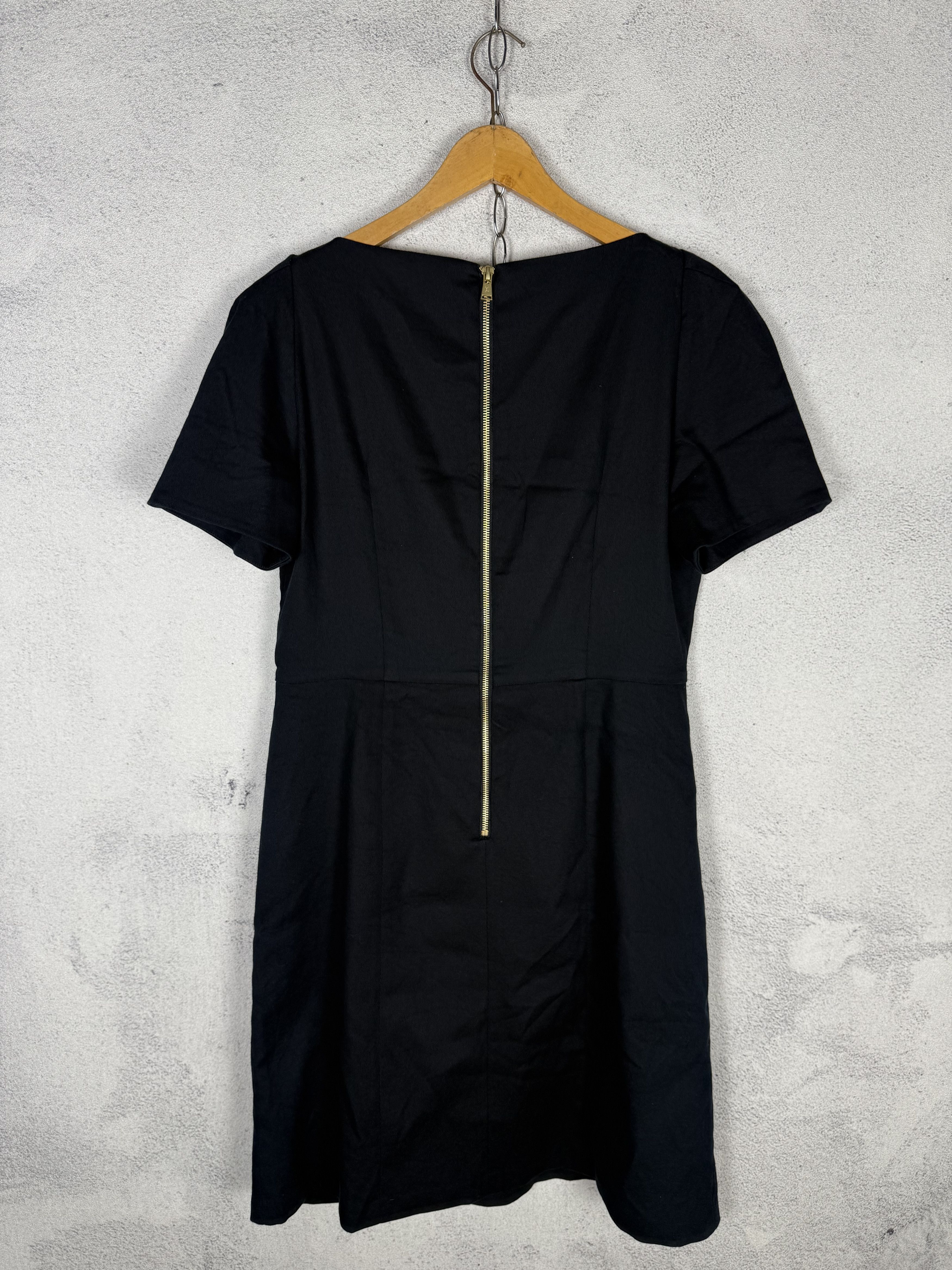 Louis Vuitton Louis Vuitton Uniforms Dress Size M / US 6-8 / IT 42-44 - 2 Thumbnail