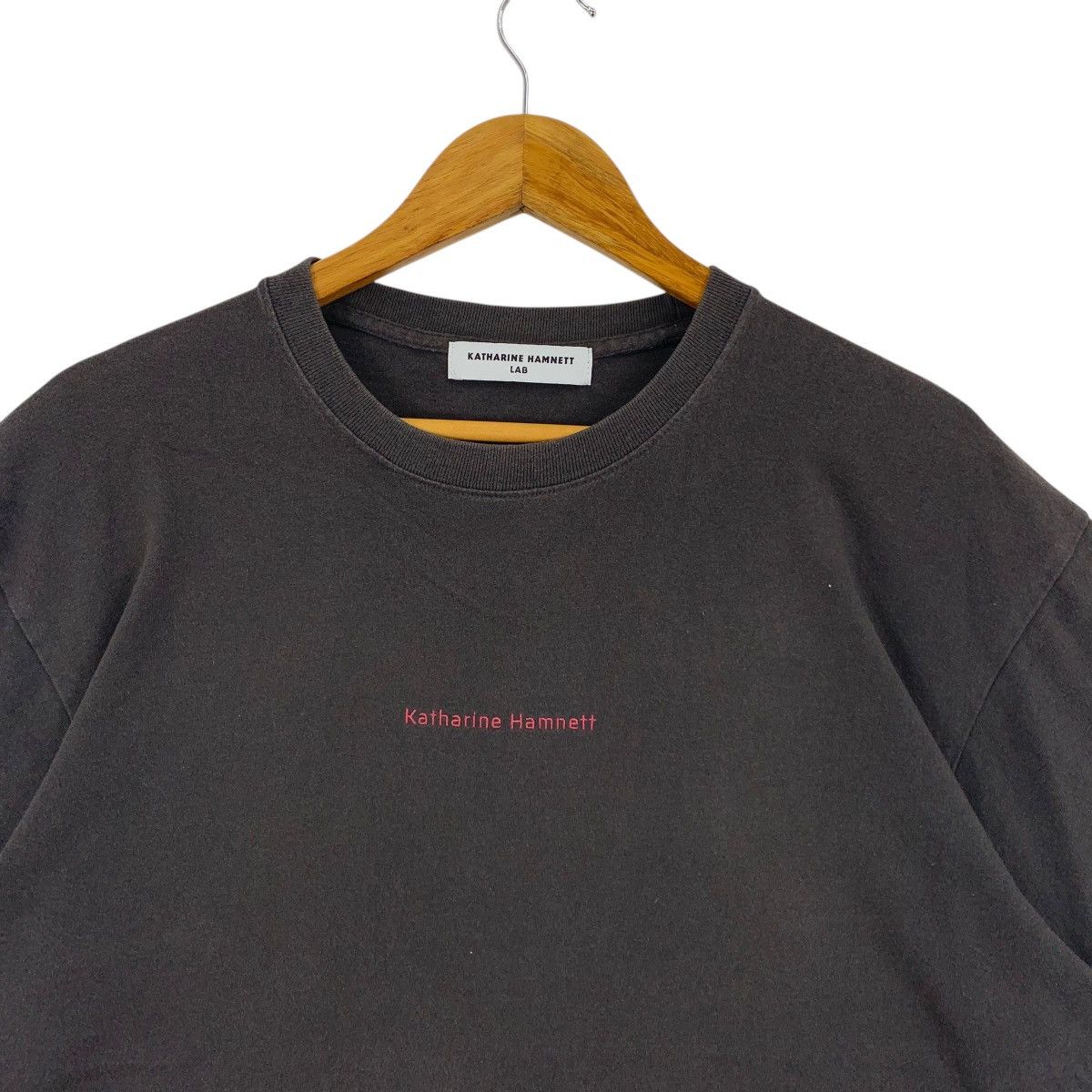 Designer × Katharine Hamnett London KATHARINE HAMNETT Centre logo embroidery designer tee Size US XL / EU 56 / 4 - 2 Thumbnail