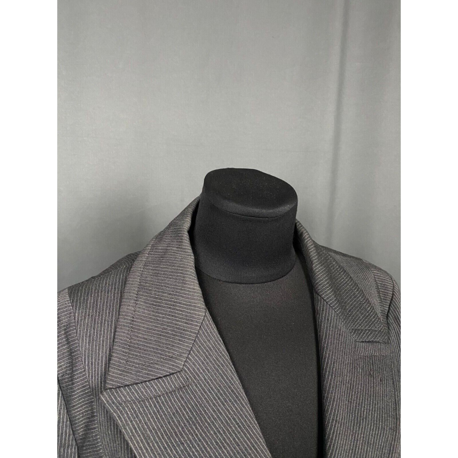 Gucci Gucci Women's Gray Wool Striped Blazer Sportcoat Jacket Size Size L / US 10 / IT 46 - 6 Thumbnail