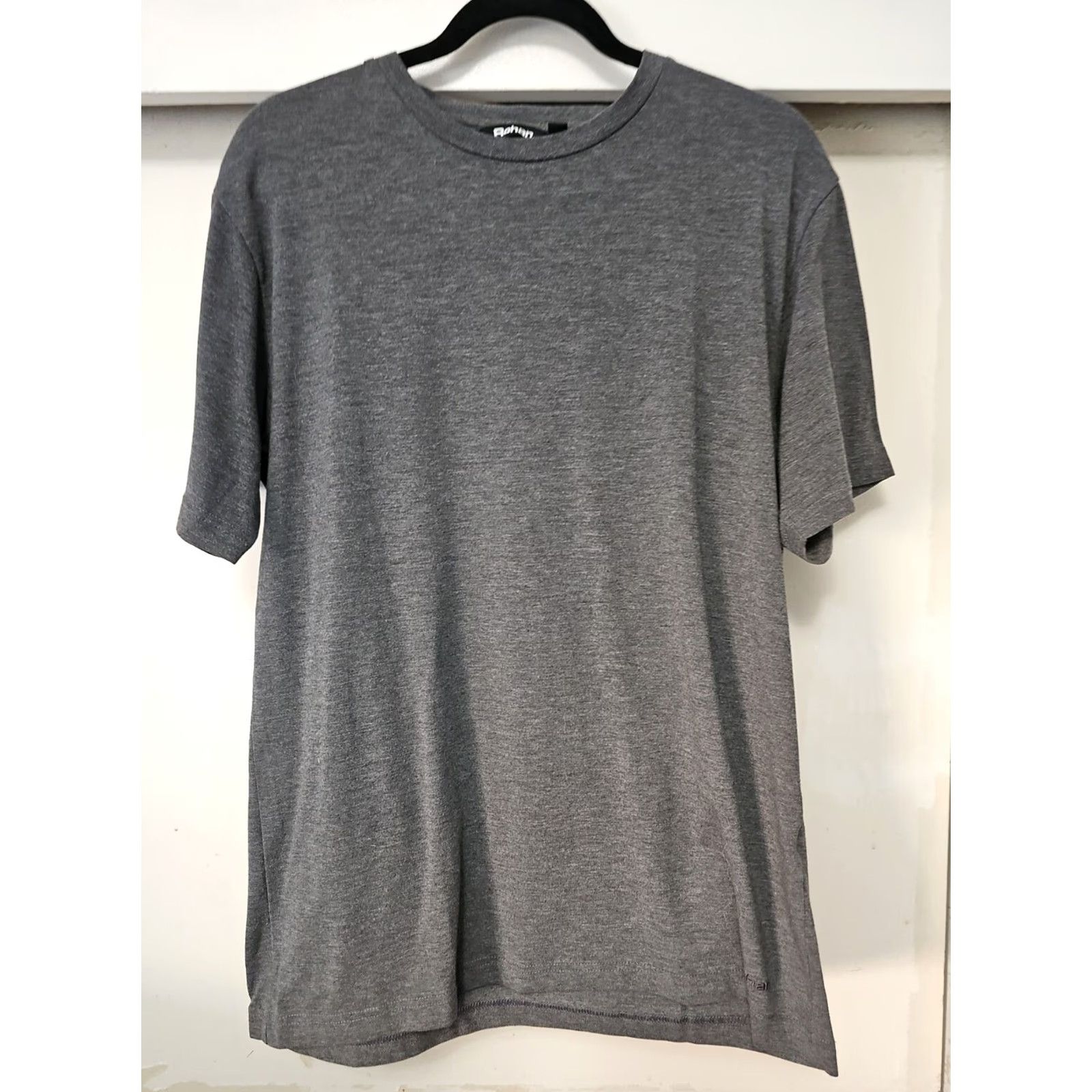 Vintage Rohan Basis SS T-Shirt Mens Size M Heather Grey Short Sleeve Crew Neck 91% Polyester 9% Elastane Solid Size US M / EU 48-50 / 2 - 4 Thumbnail