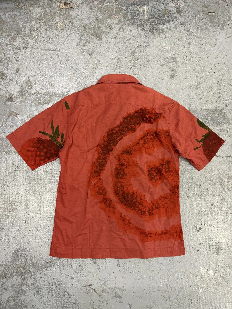 Marithe + Francois Girbaud 2000s Marithé + François Girbaud Red Strawberry Short Sleeves Shirt Size US M / EU 48-50 / 2 - 2 Thumbnail