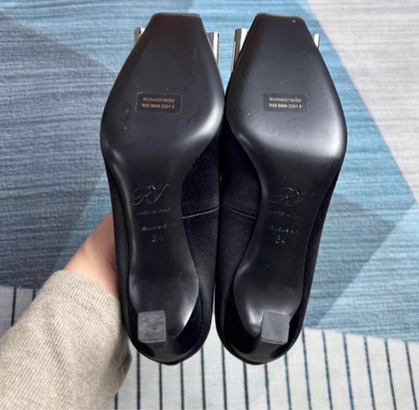 Roger Vivier RV Black Cube Heel Pumps 34