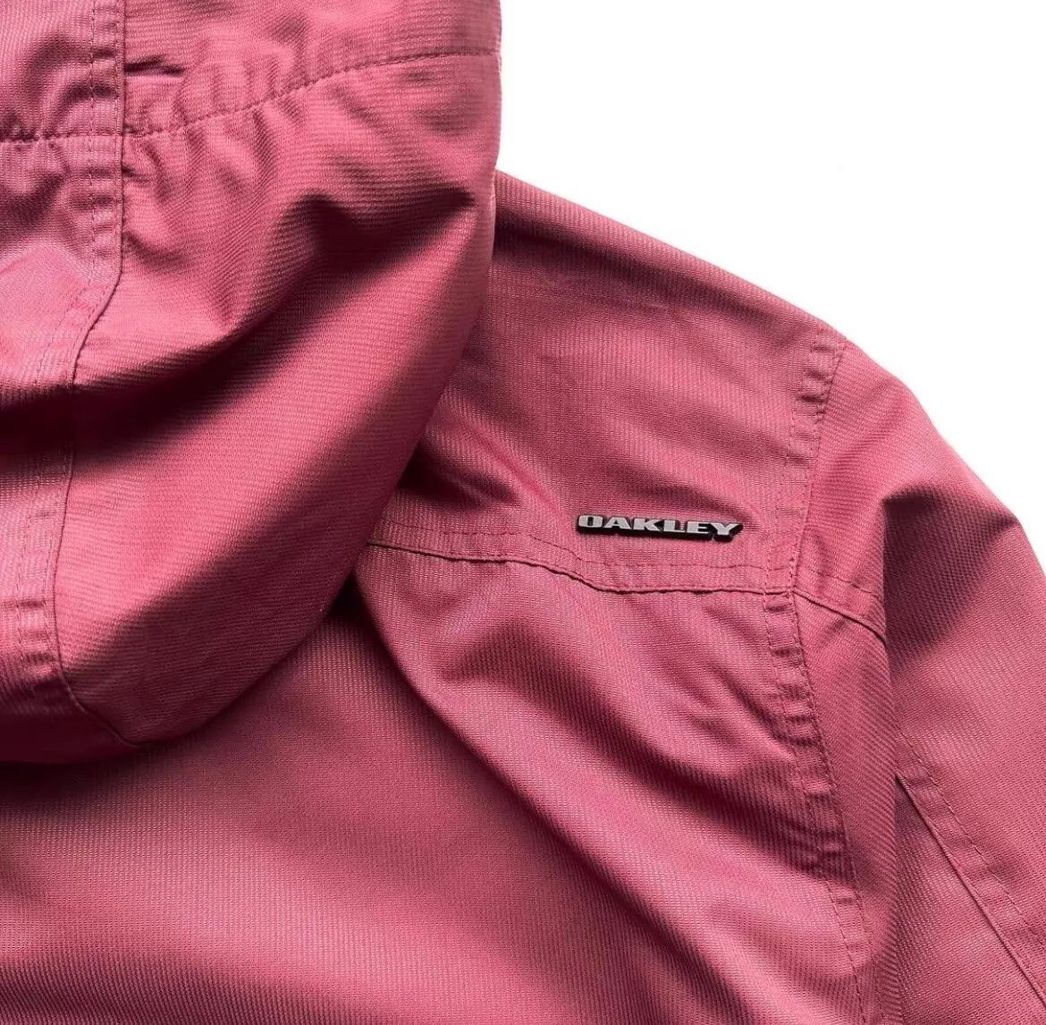 Oakley Oakley Wine Red Rare Ski/Snowboard Jacket L Size US L / EU 52-54 / 3 - 5 Thumbnail
