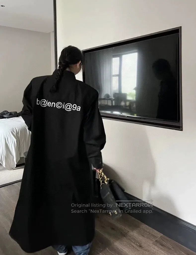 Balenciaga Balenciaga Black Letter Printed Long Jacket Size XXS / US 00 / IT 34 - 6 Thumbnail
