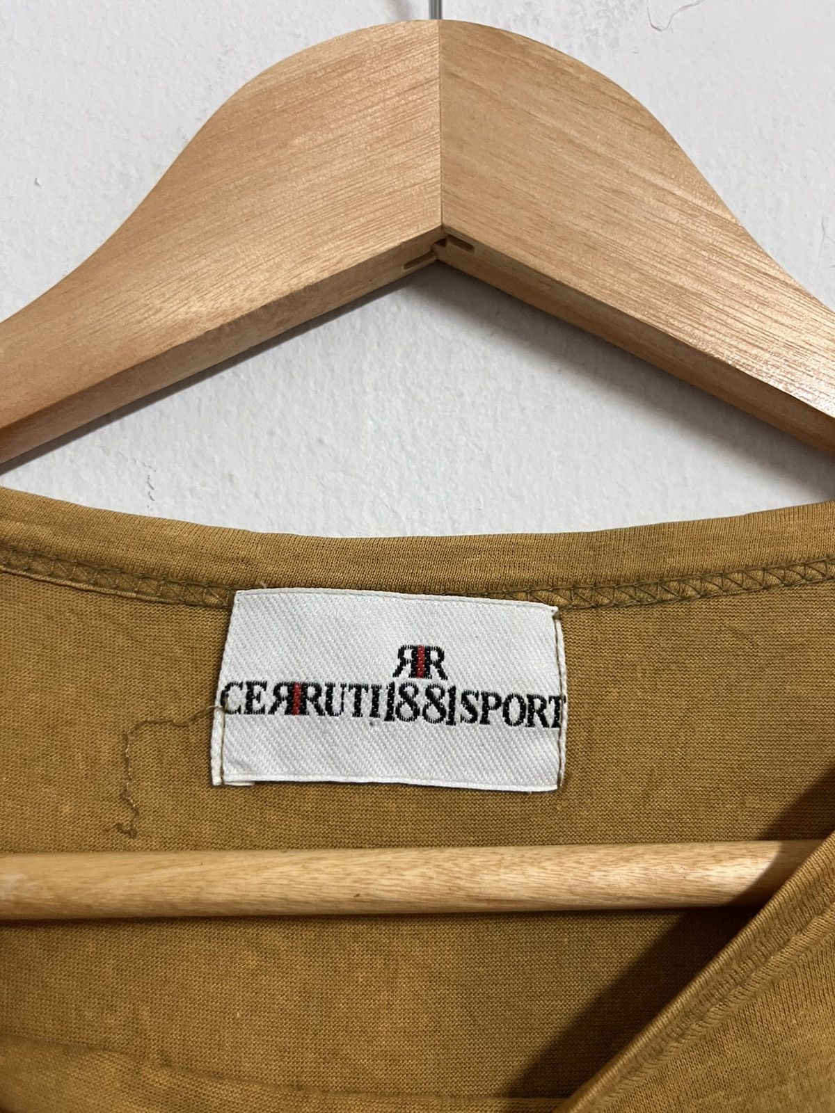 Cerruti 1881 True Vintage Cerutti Sport Made In Italy Tee Size US L / EU 52-54 / 3 - 6 Thumbnail
