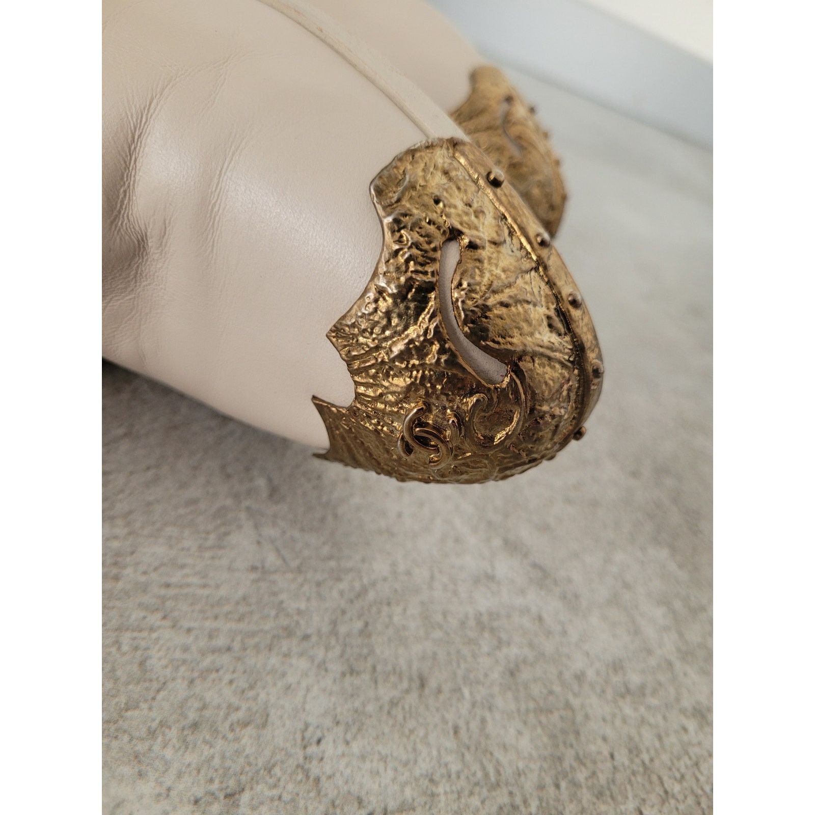 Chanel Chanel Beige Leather Paris Dallas Thigh High Boots Sz. 40 Size US 9 / IT 39 - 13 Thumbnail