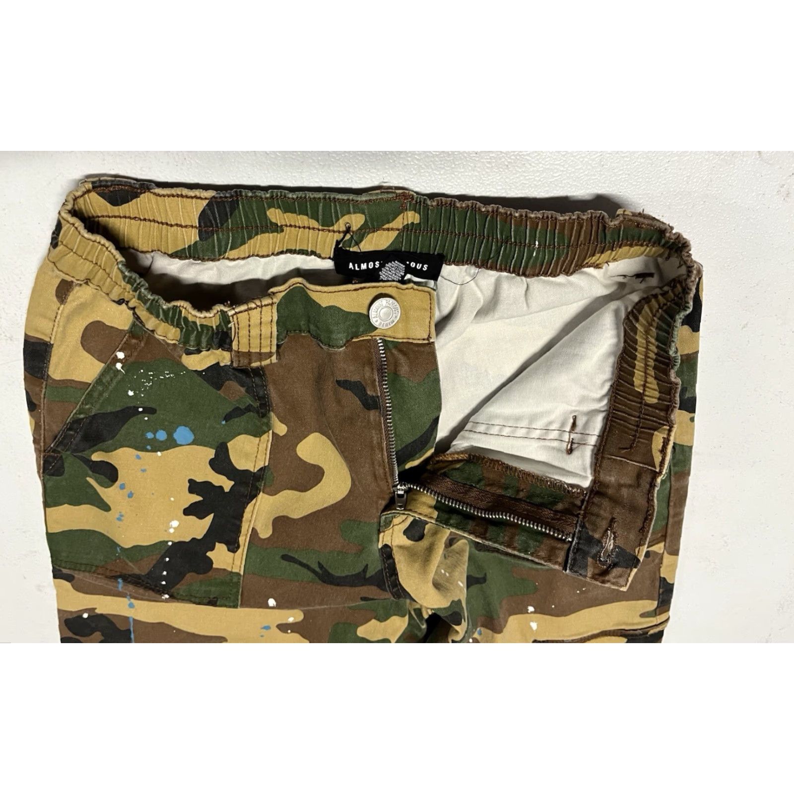 Almost Famous Almost Famous Cargo Pants Womens Medium Camo Green Paint Splatter Streetwear Size 32" / US 10 / IT 46 - 6 Thumbnail