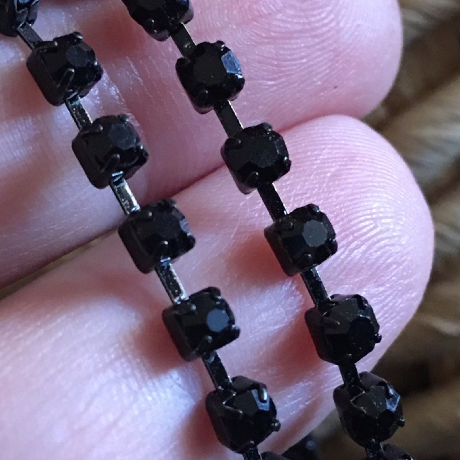 Jewelry Extreme length black faceted crystal pierced earrings Size ONE SIZE - 4 Thumbnail