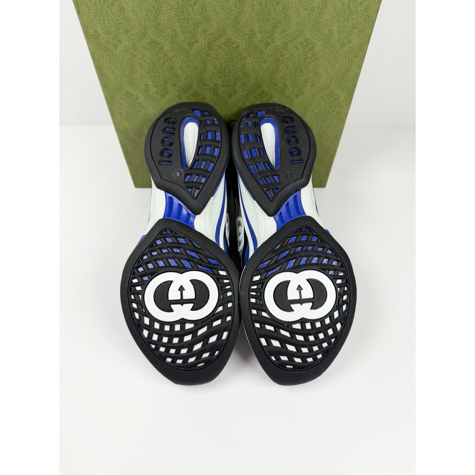 Gucci Size 8.5US - Gucci Run Sneaker Blue NEW Size US 8.5 / EU 41-42 - 7 Thumbnail