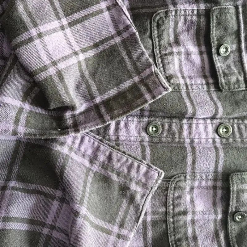 Burberry Burberry Men's Purple Checkered Shirt. Size US S / EU 44-46 / 1 - 8 Thumbnail