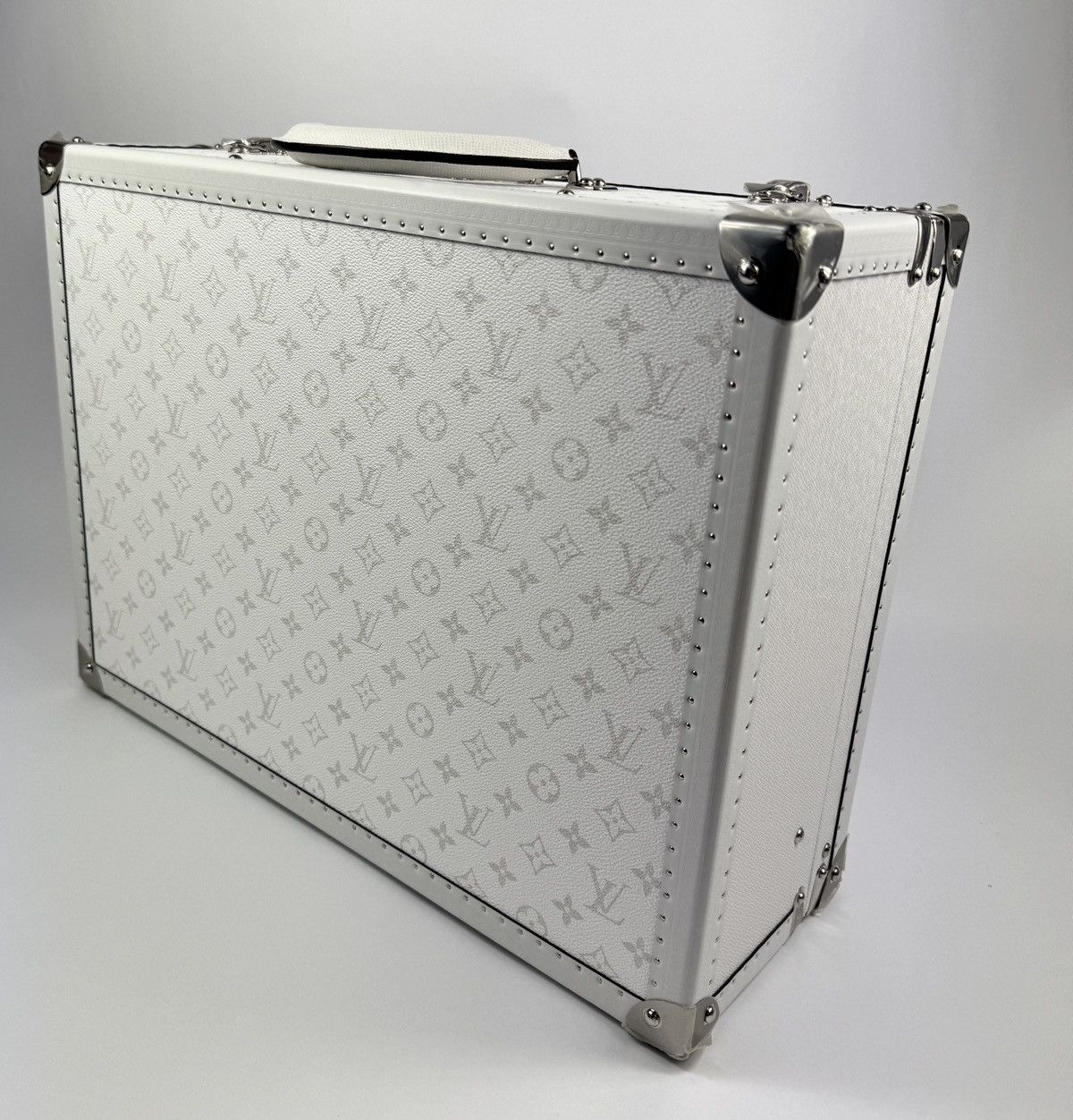 Louis Vuitton Bisten 50 Suitcase Size ONE SIZE - 4 Thumbnail