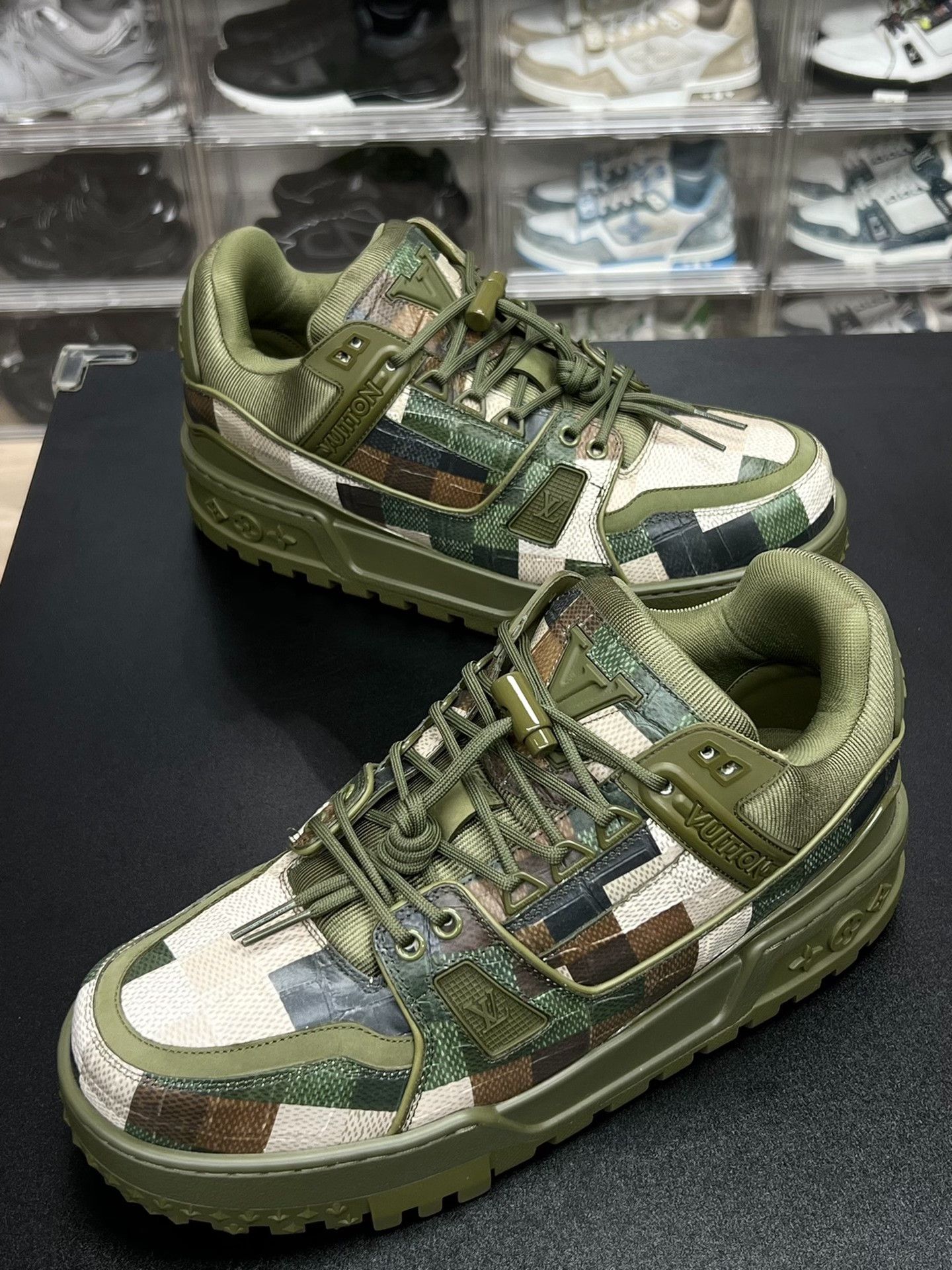 Louis Vuitton Louis Vuitton Training Camo Green Lowtop Sneakers 8 Men Size US 8 / EU 41 - 1 Thumbnail