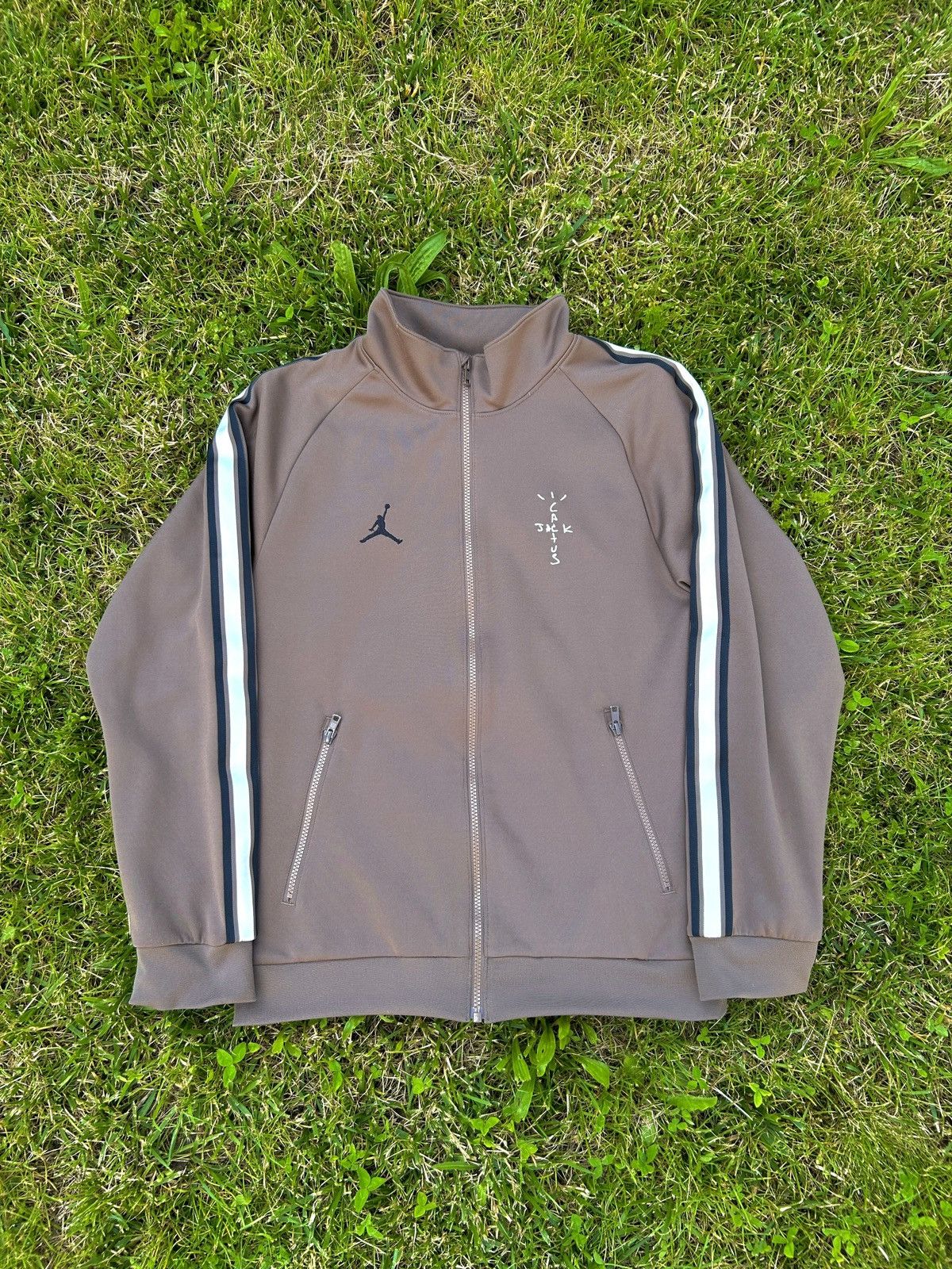 travis scott palomino jacket