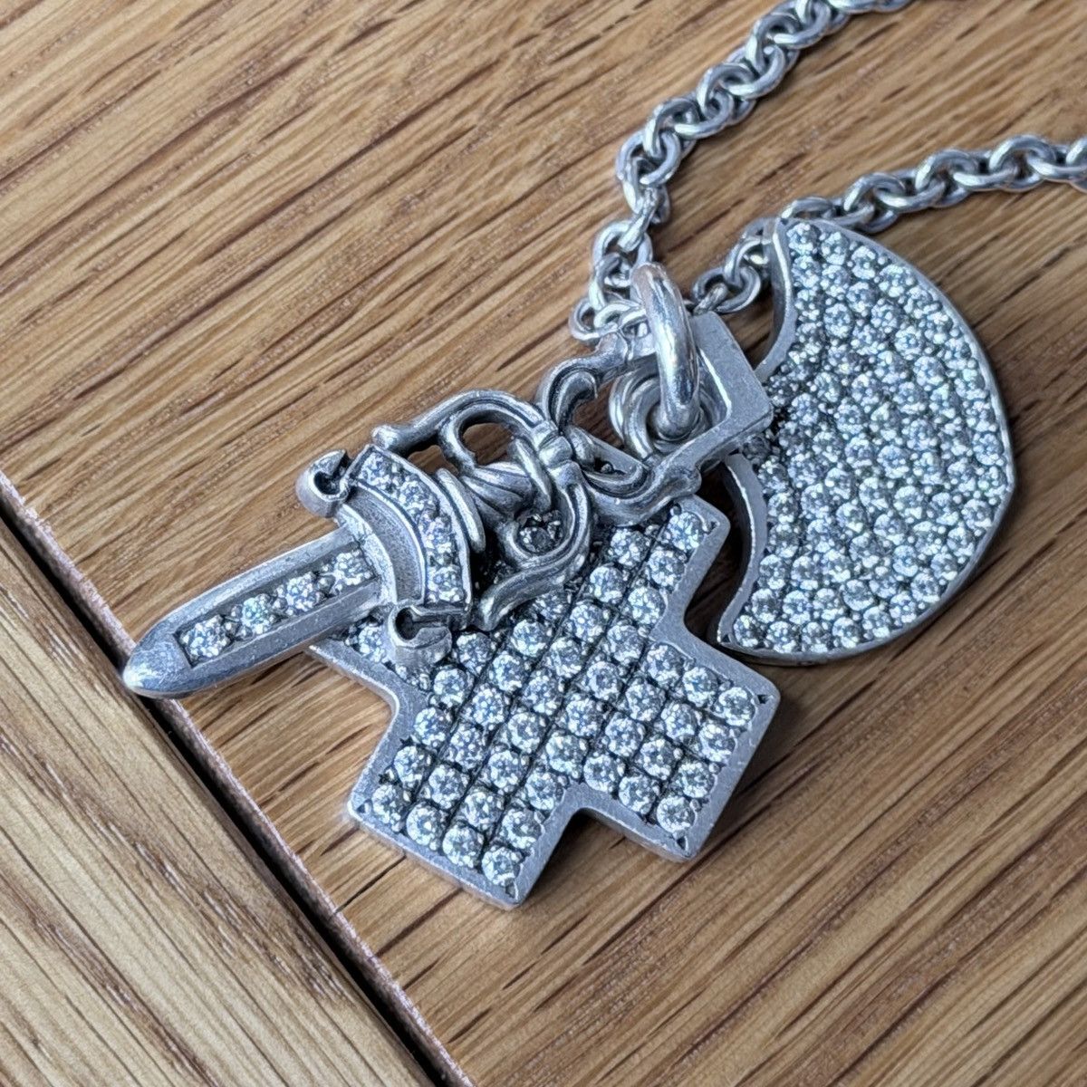 Chrome Hearts Chrome Hearts Three Trinkets Pavé Diamond Pendant & 24”chain Size ONE SIZE - 17 Thumbnail