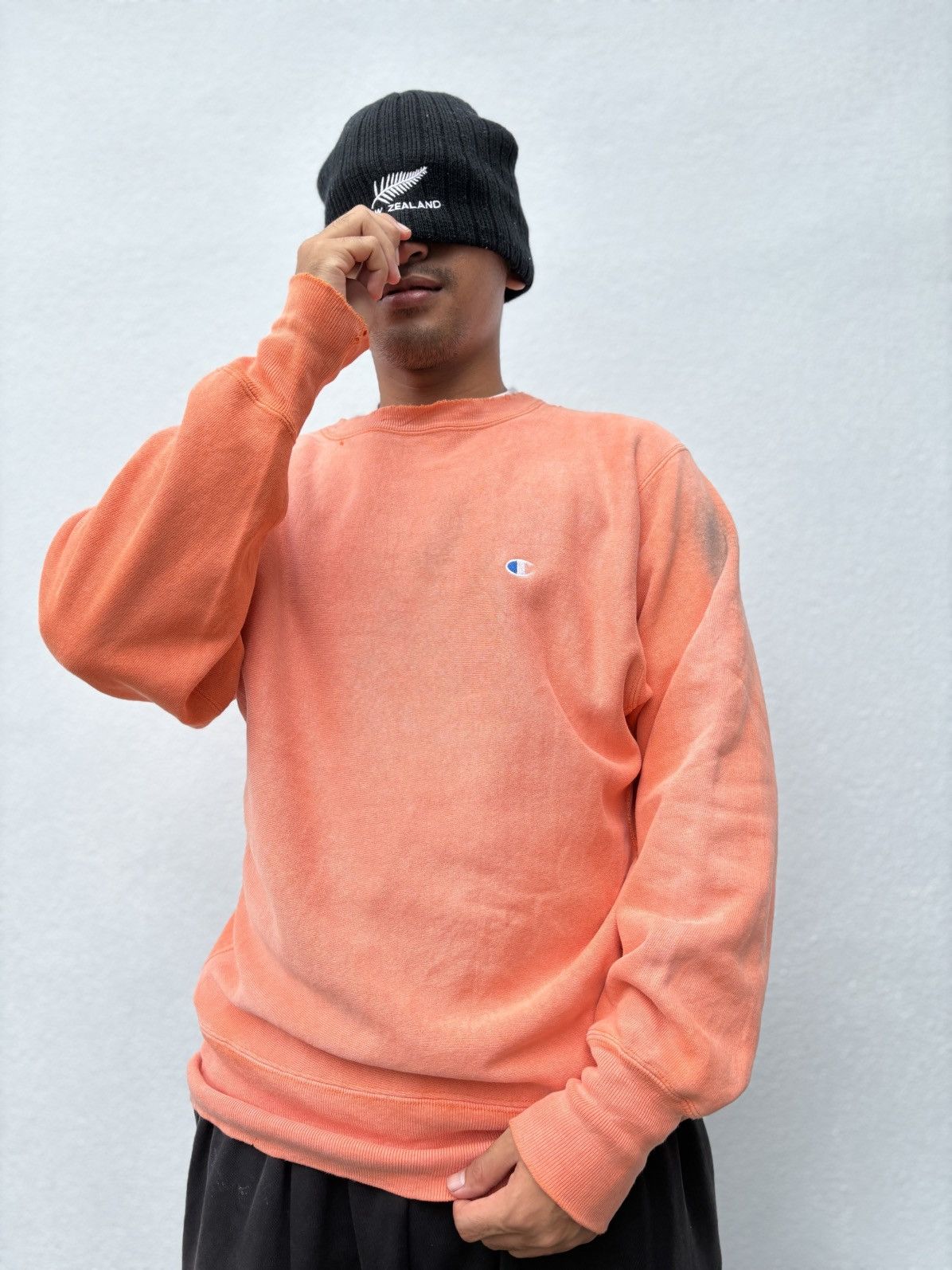 Vintage Trashed Vintage 90s Sun Faded Champion Reverse Weave Size US L / EU 52-54 / 3 - 2 Thumbnail