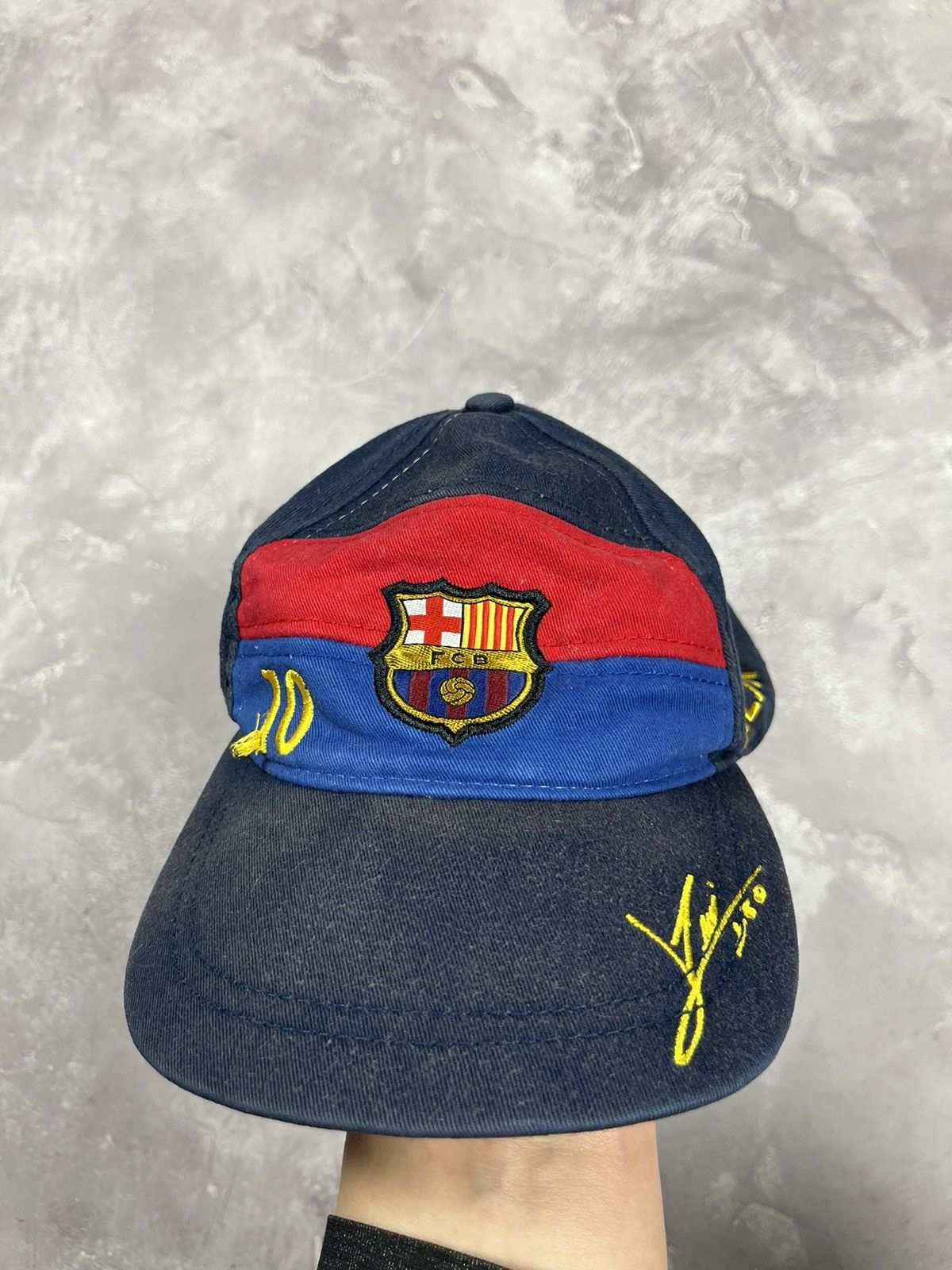 Vintage Vintage Barcelona Cap Messi 10 Autographed Size ONE SIZE - 3 Thumbnail