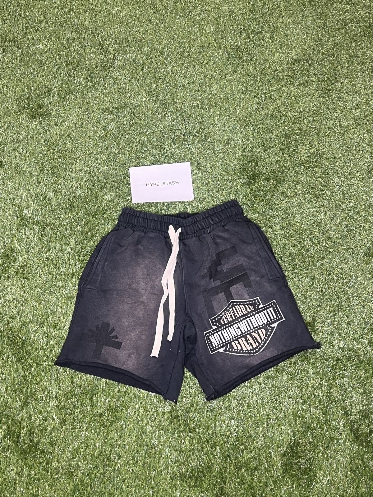 Vertabrae Vertabrae Shorts Size US 28 / EU 44 - 1 Thumbnail