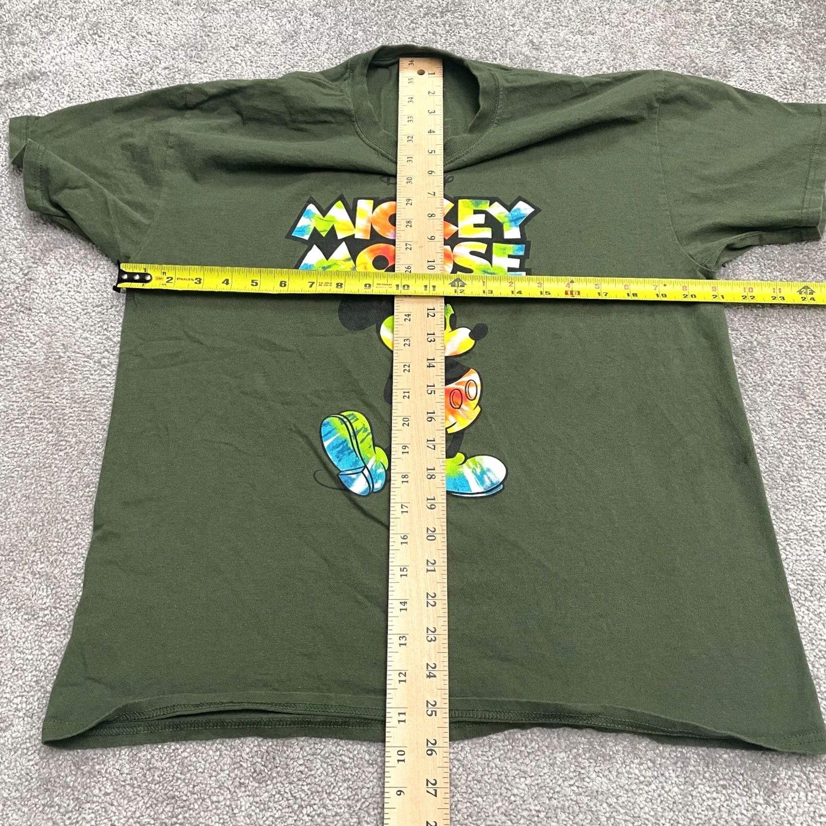 Disney Disney Mickey Mouse Graphic T-Shirt Mens Large Green Crew Neck Cotton Tee Size US L / EU 52-54 / 3 - 7 Thumbnail