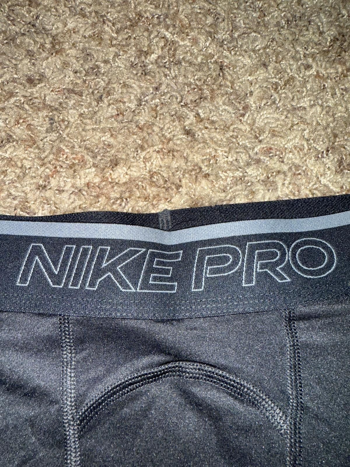 Nike Nike Mens Pro Training Compression Shorts Size US 34 / EU 50 - 3 Thumbnail