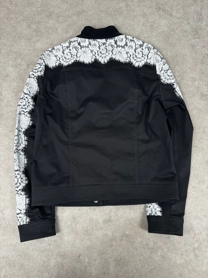 Moschino 2010s Moschino Black & White Lace Light Zip-Up Jacket Size M / US 6-8 / IT 42-44 - 4 Thumbnail