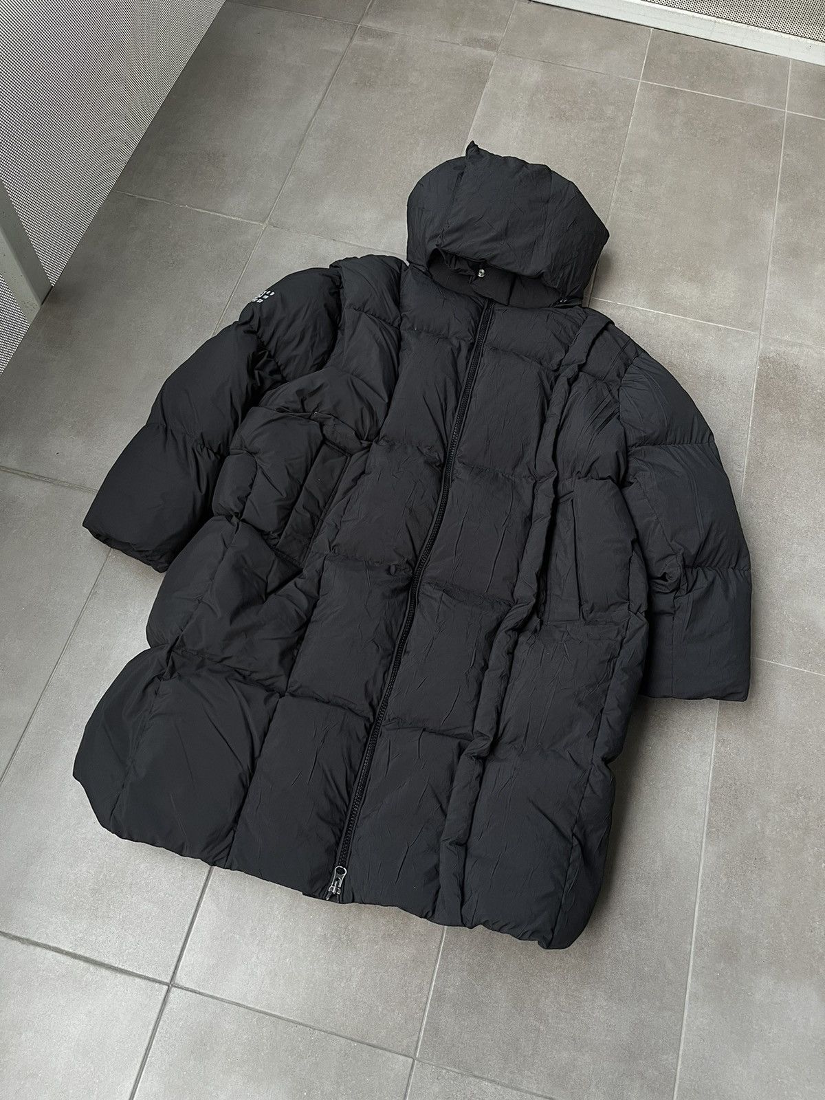Maison Margiela !DS! AW23 Maison Margiela Chenpeng Black Puffer Coat Jacket Size US M / EU 48-50 / 2 - 7 Thumbnail