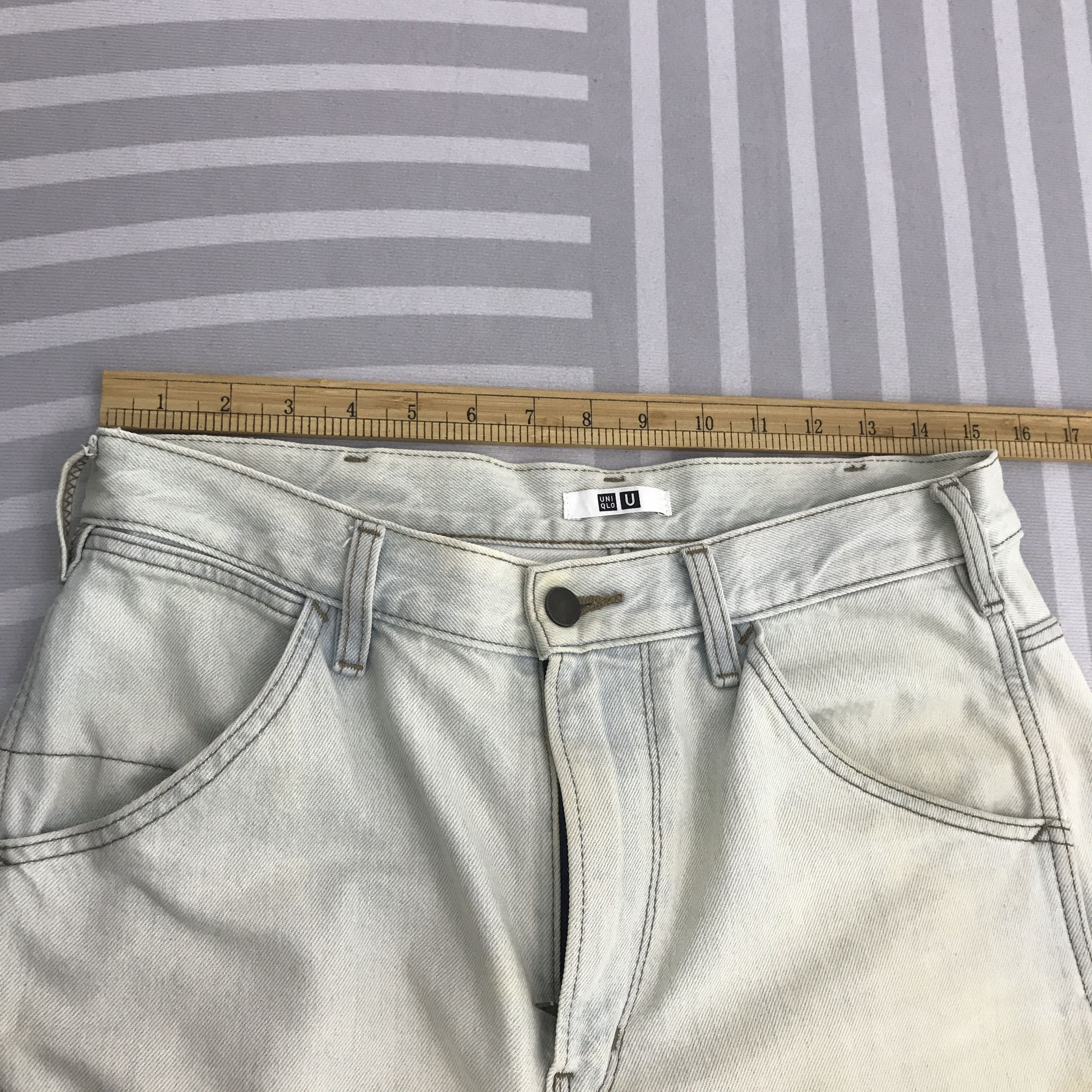 Christophe Lemaire × Uniqlo Vtg Lemaire x Uniqlo Distressed Denim light wash design Size US 30 / EU 46 - 8 Thumbnail