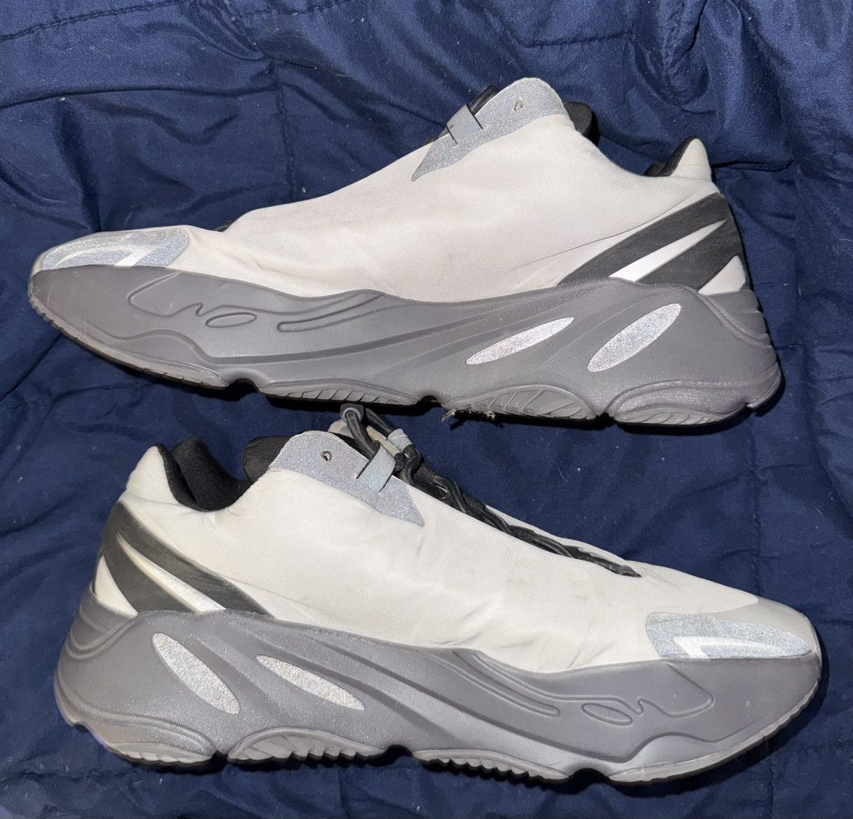 Kanye West × Yeezy YEEZY 700 MNVN SIZE 13 METALLIC (Grey) Size US 13 / EU 46 - 2 Thumbnail
