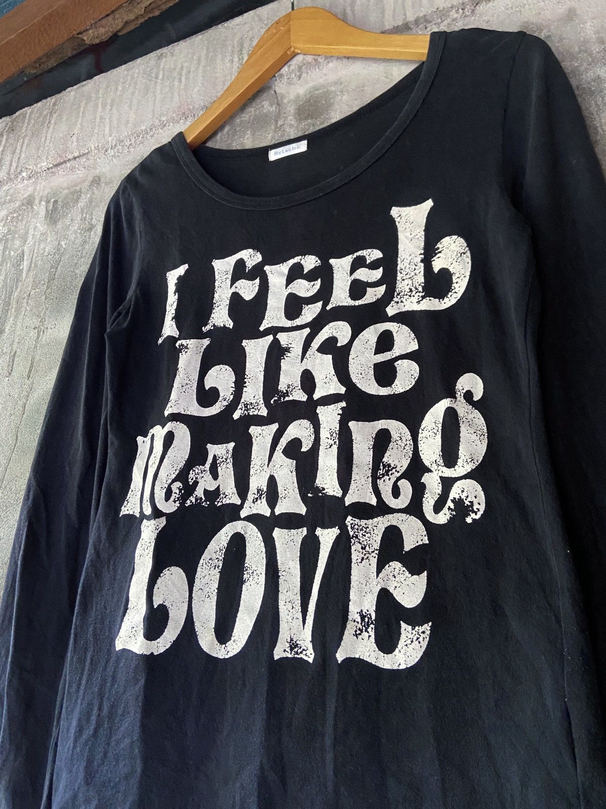Japanese Brand I FEEL LIKE MAKING LOVE LONG SLEEVE Size US S / EU 44-46 / 1 - 3 Thumbnail