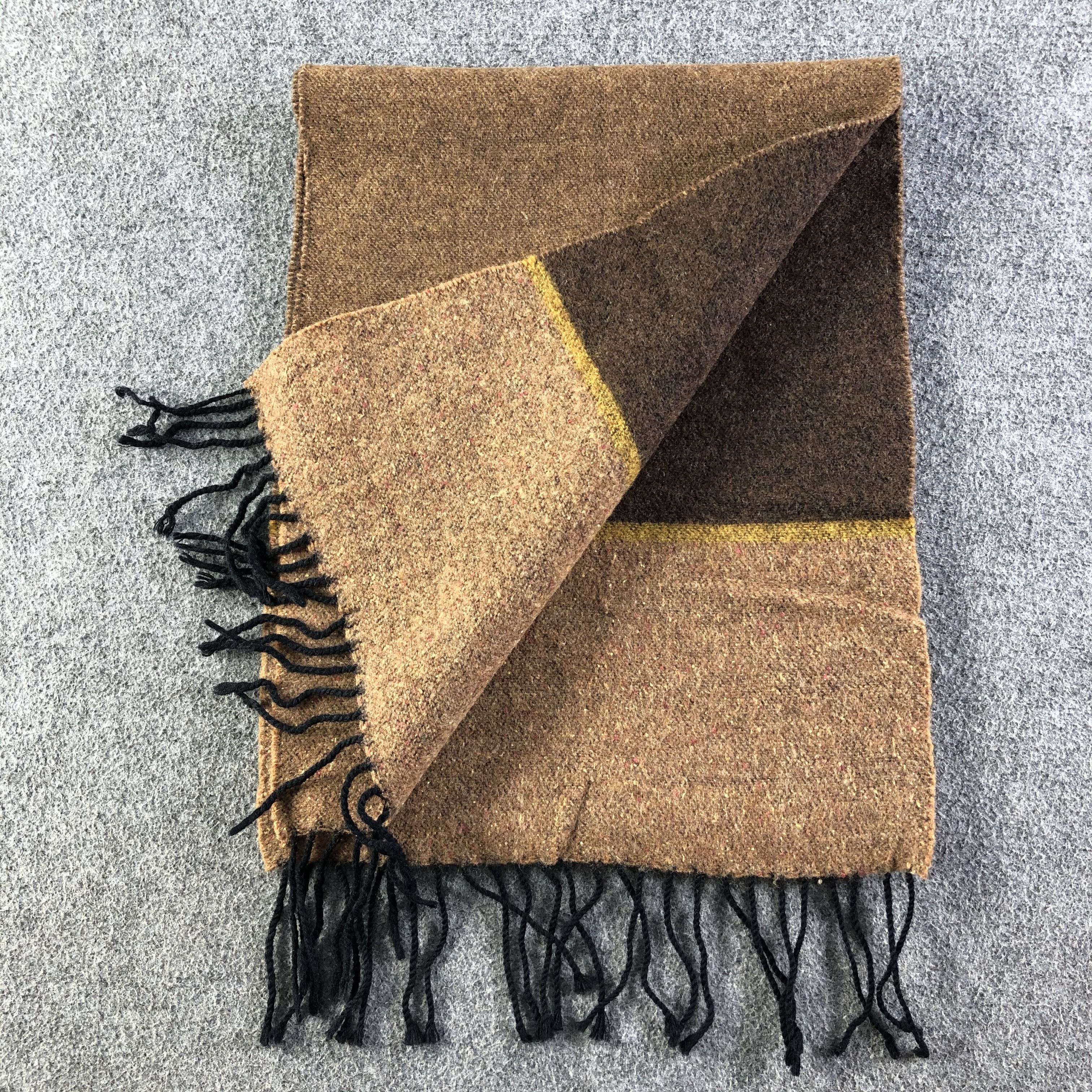 J. Press J. Press Scarf / Muffler / Neckwear Size ONE SIZE - 5 Thumbnail
