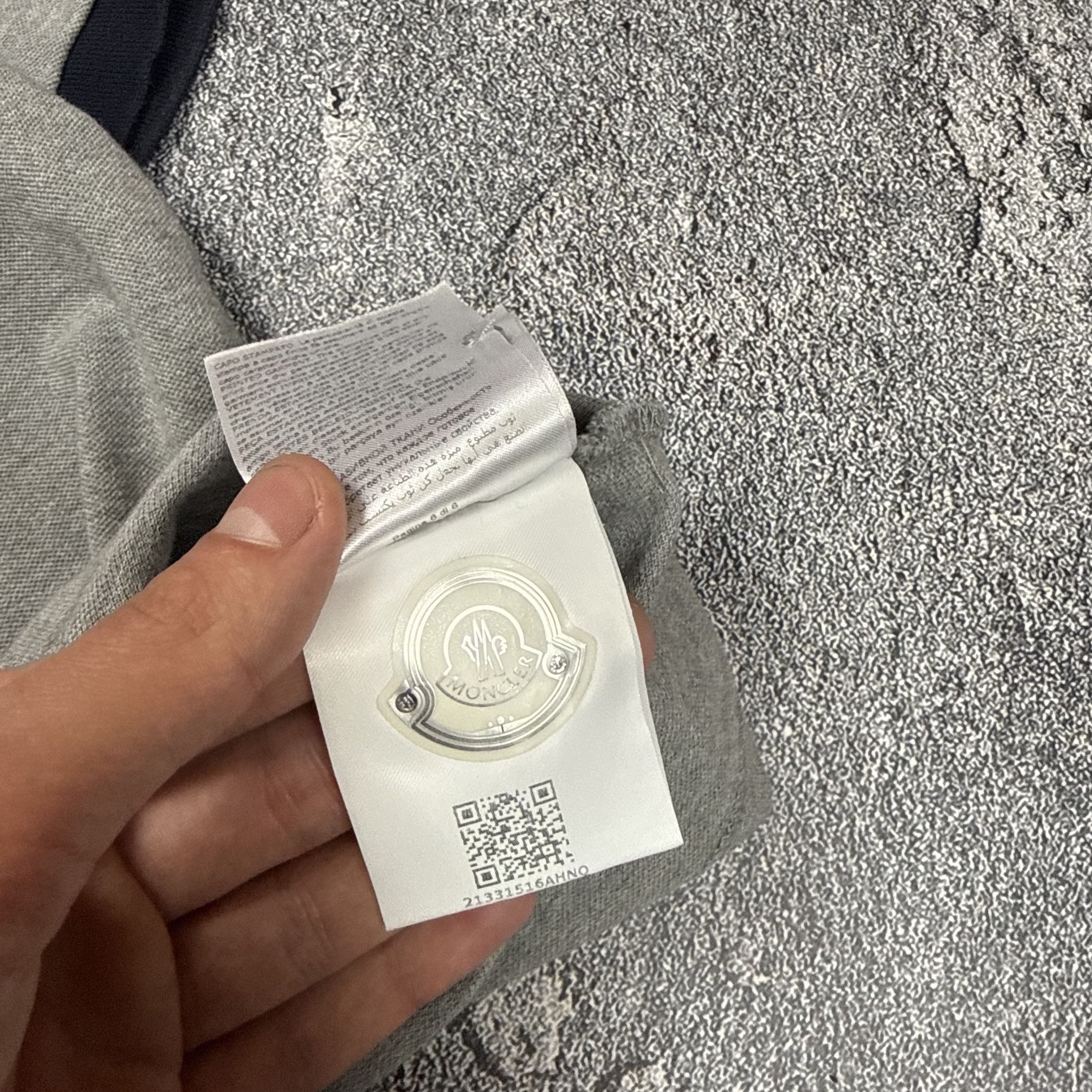 Moncler Vintage Polo Moncler Gray Size XS Size US XS / EU 42 / 0 - 8 Thumbnail