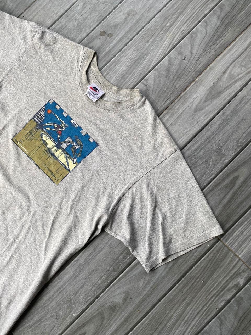 Nike vintage nike basketball 90s photo tee Size US M / EU 48-50 / 2 - 3 Thumbnail