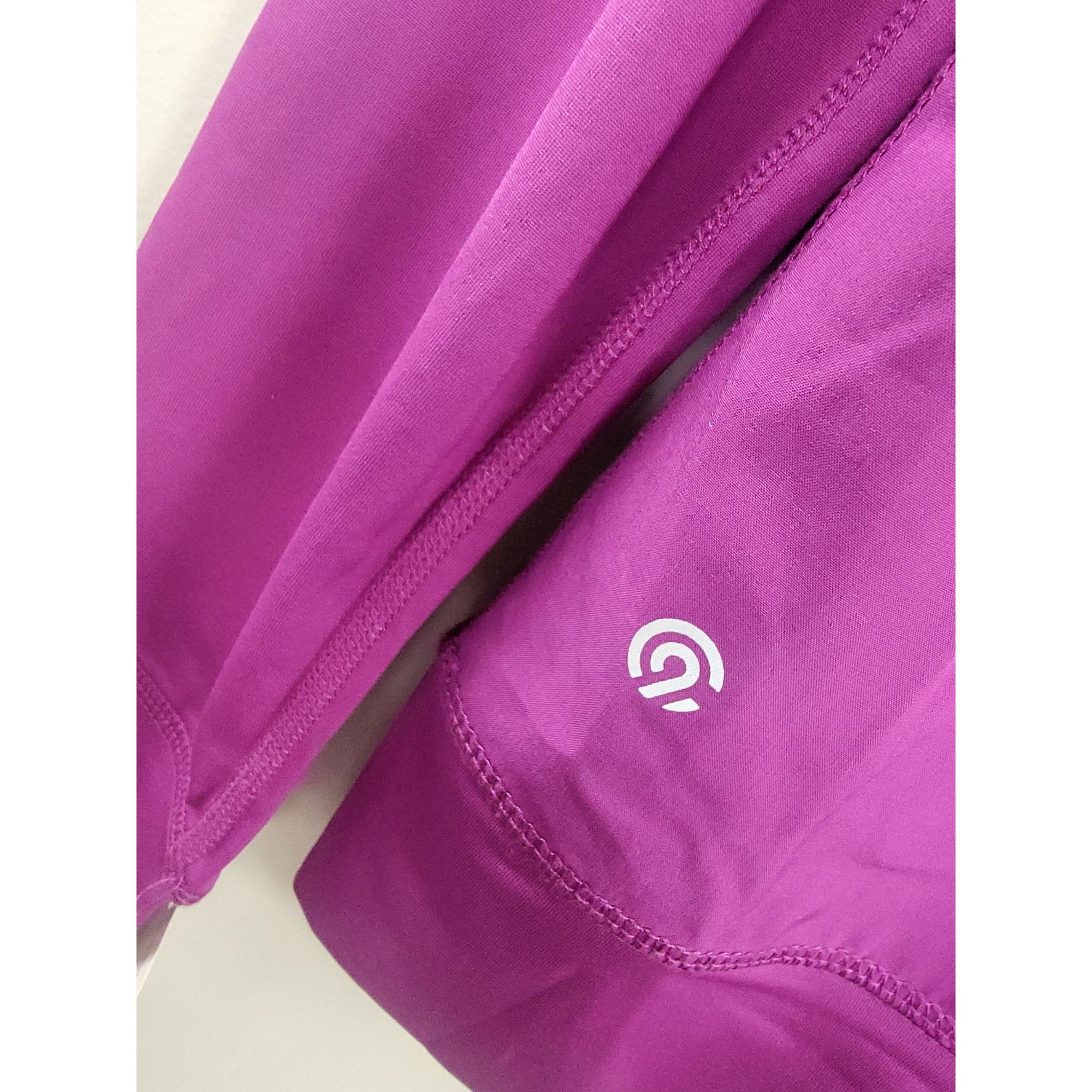 Other Target Womens Duo Dry+ Reflective Activewear Top Breathable Size L / US 10 / IT 46 - 7 Thumbnail