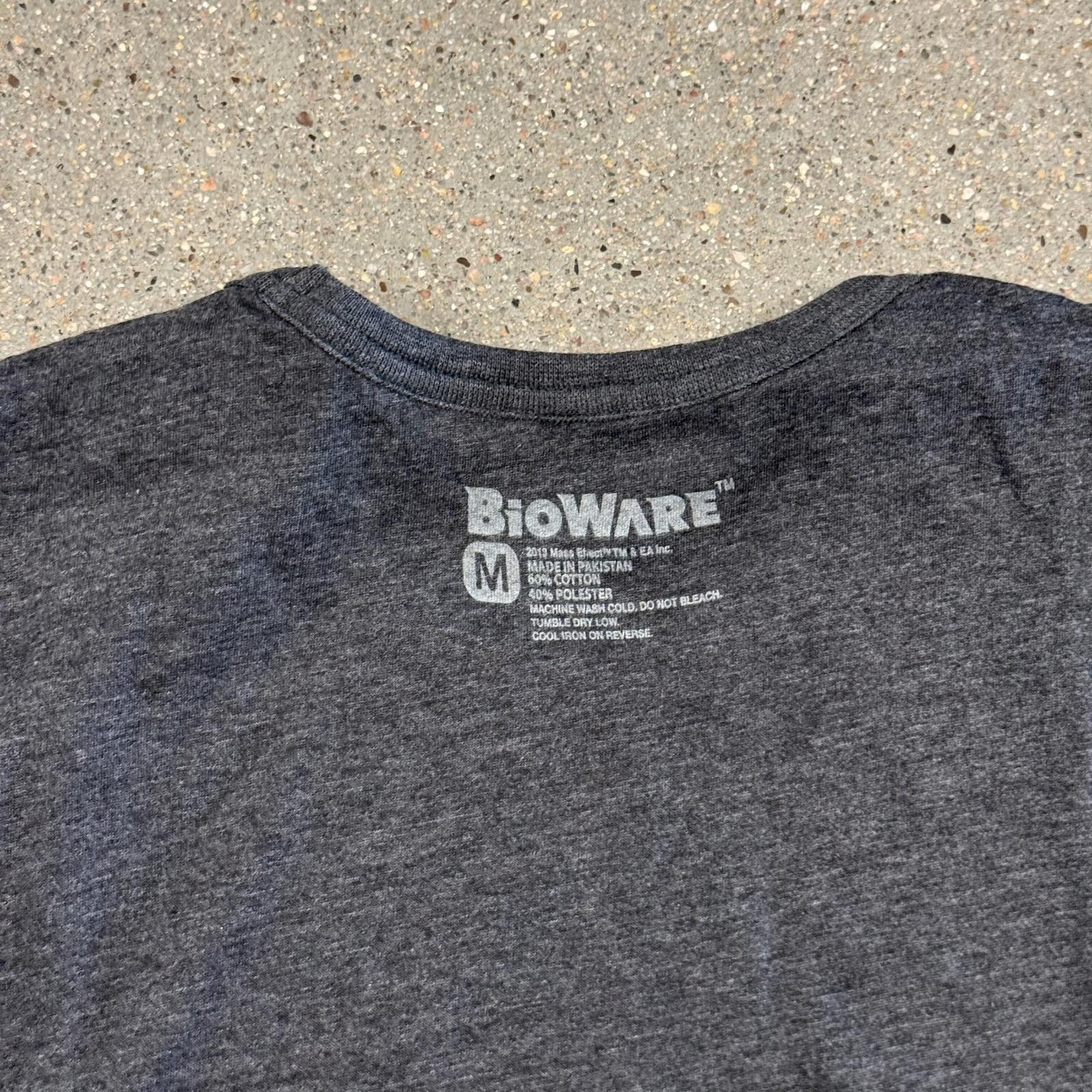 Other Vtg Reversible Bioware Mass Effect N7 T-Shirt RARE NWOT M Size US M / EU 48-50 / 2 - 9 Thumbnail