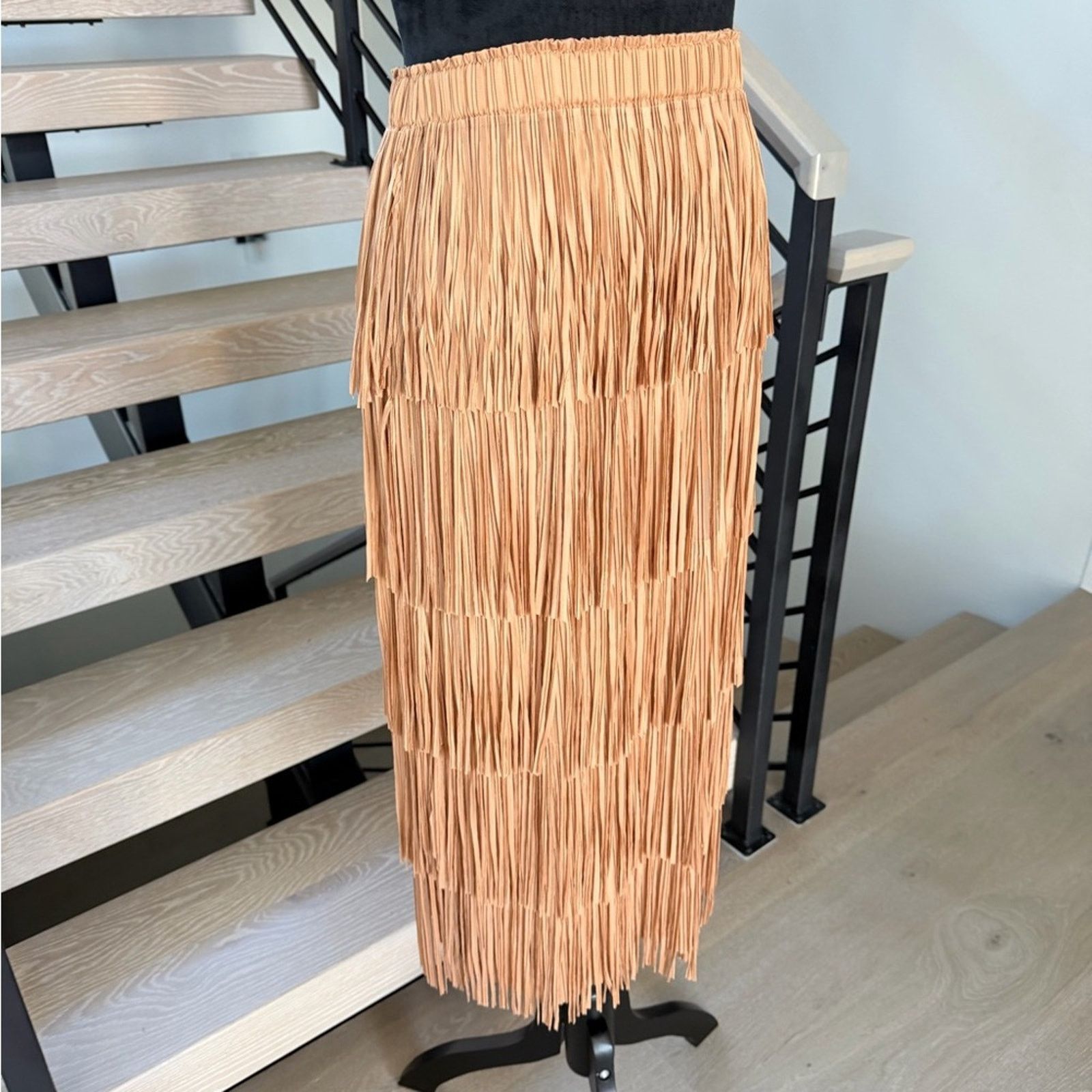 Other New Boho Western Style Fringed Tan Skirt size S Size 27" / US 4 / IT 40 - 4 Thumbnail