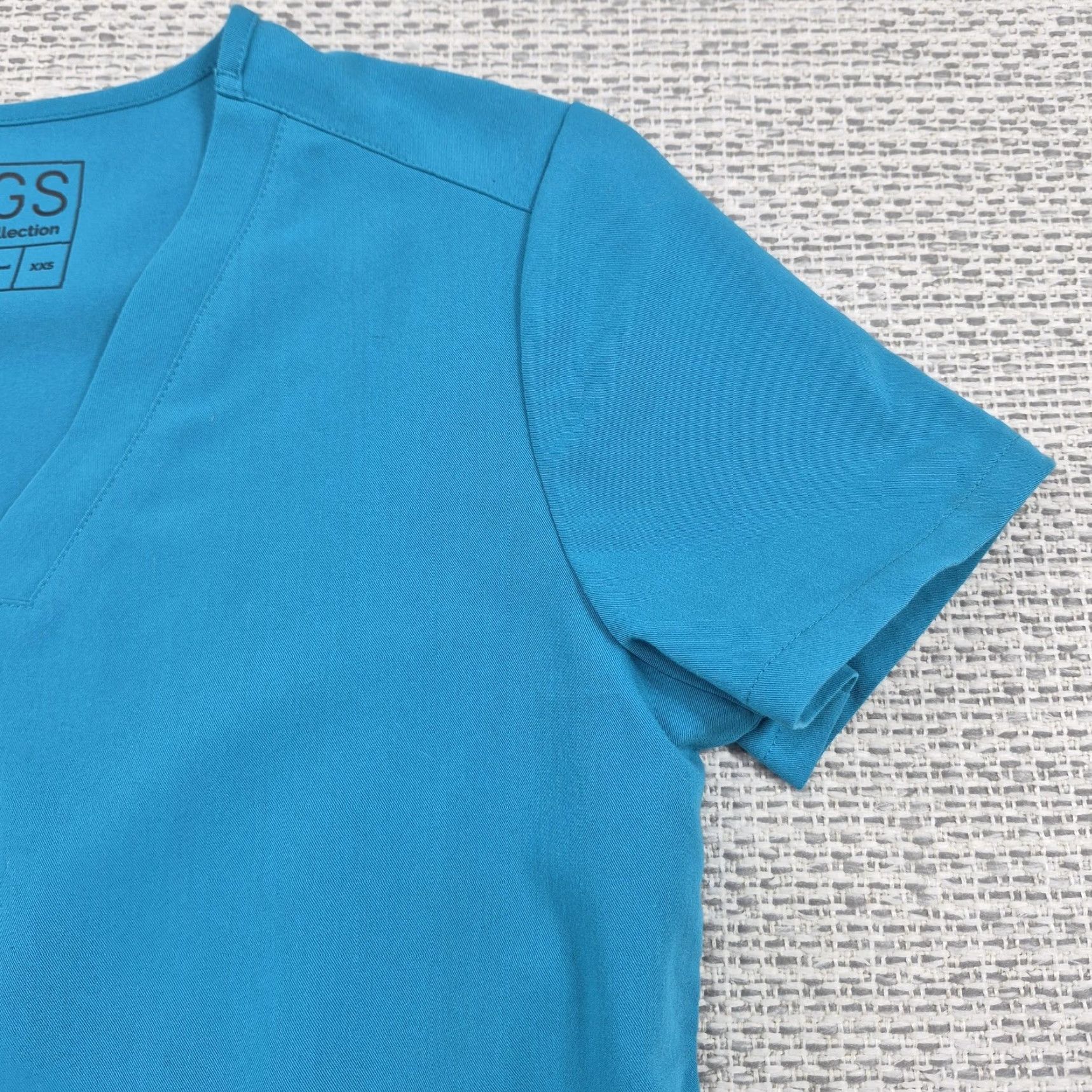 Vintage FIGS T-Shirt Womens XXS Tunic Scrub Top Blue V-Neck Pockets Stretch Size XXS / US 00 / IT 34 - 5 Thumbnail