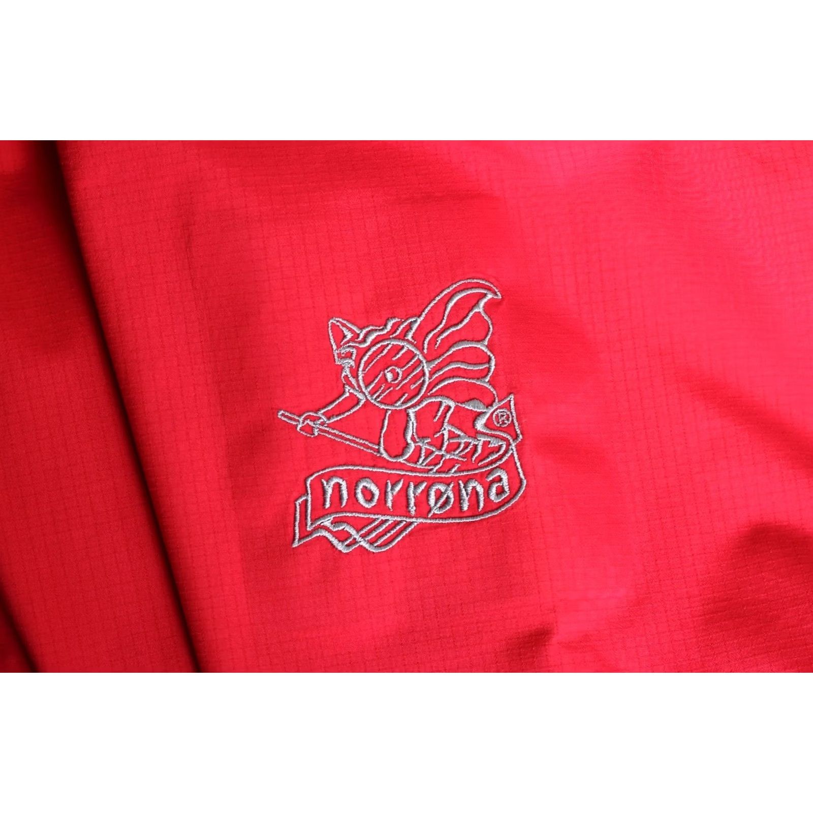 Vintage NORRONA STORMJAKKE GORE-TEX Jacket Men XS Hooded Outdoor MJ5128 Size US XS / EU 42 / 0 - 5 Thumbnail