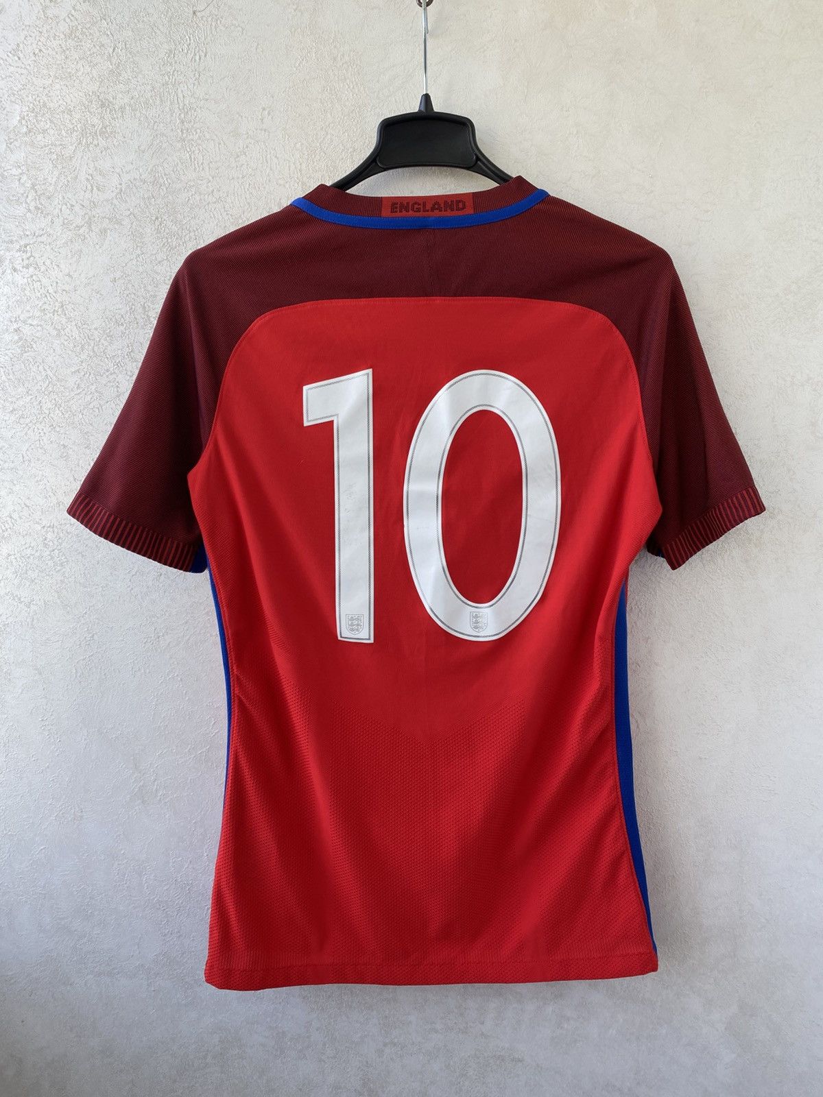 Nike ENGLAND 2016 PLAYER ISSUE #10 ROONEY FOOTBALL SHIRT NIKE Size US M / EU 48-50 / 2 - 17 Thumbnail
