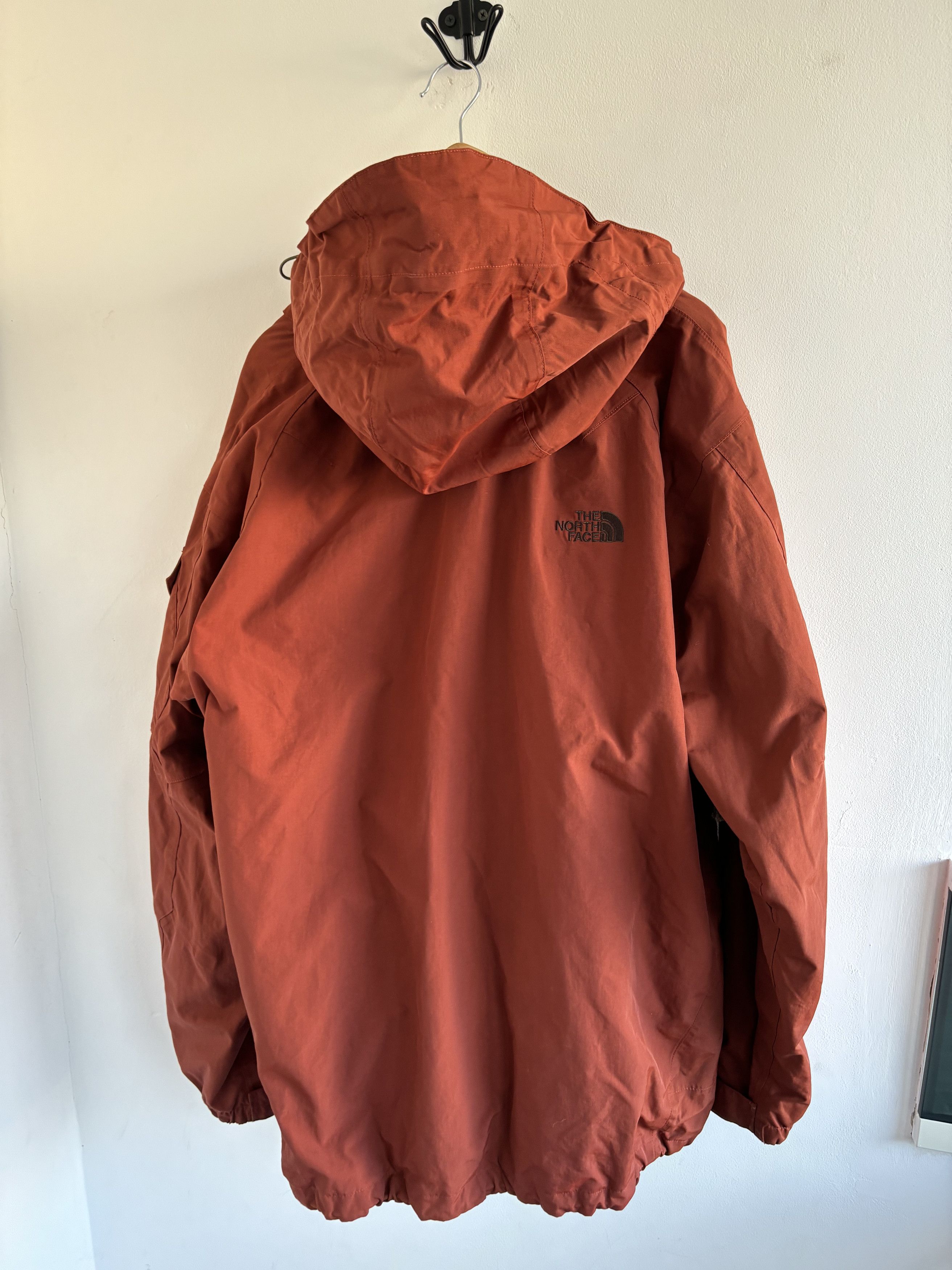 The North Face Vintage The North Face 90s Cryptic Snow Jacket Size US L / EU 52-54 / 3 - 16 Thumbnail