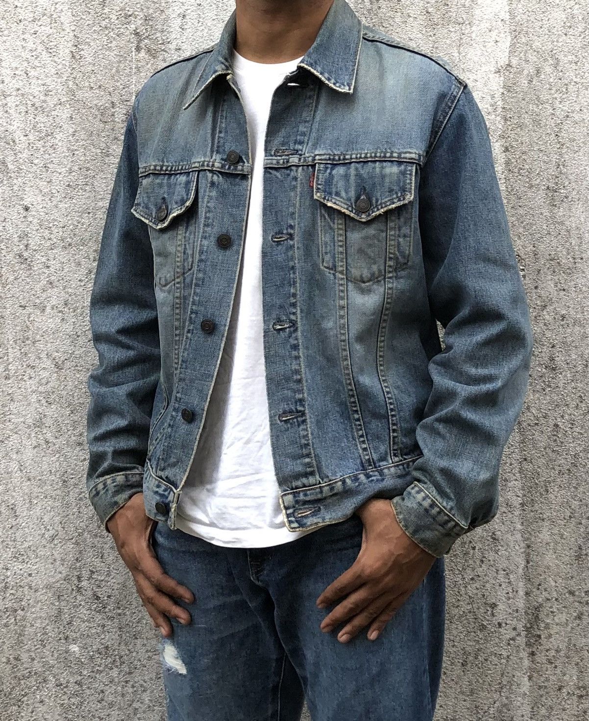 Levi's Vintage Clothing Vintage Levis Trucker Denim Jacket Size US L / EU 52-54 / 3 - 2 Thumbnail