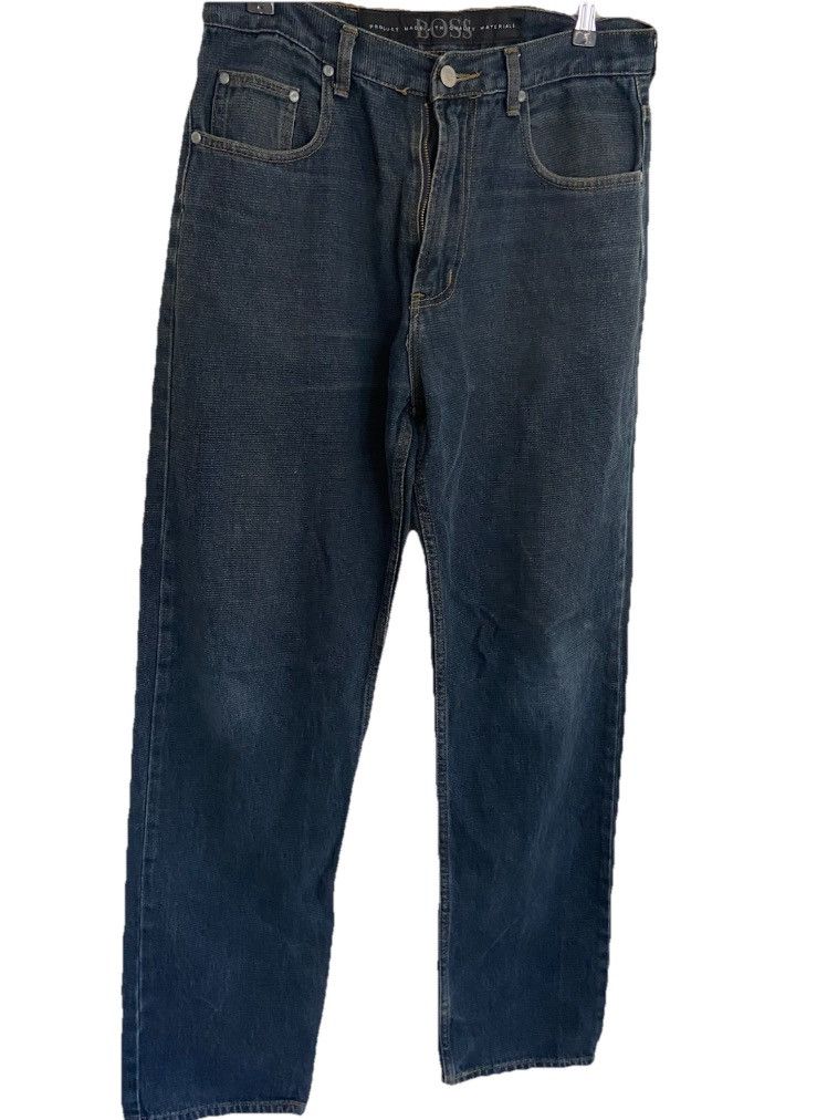 Hugo Boss Dark wash corduroy vibes Boss jeans with a classic fit jeans Size US 32 / EU 48 - 2 Thumbnail