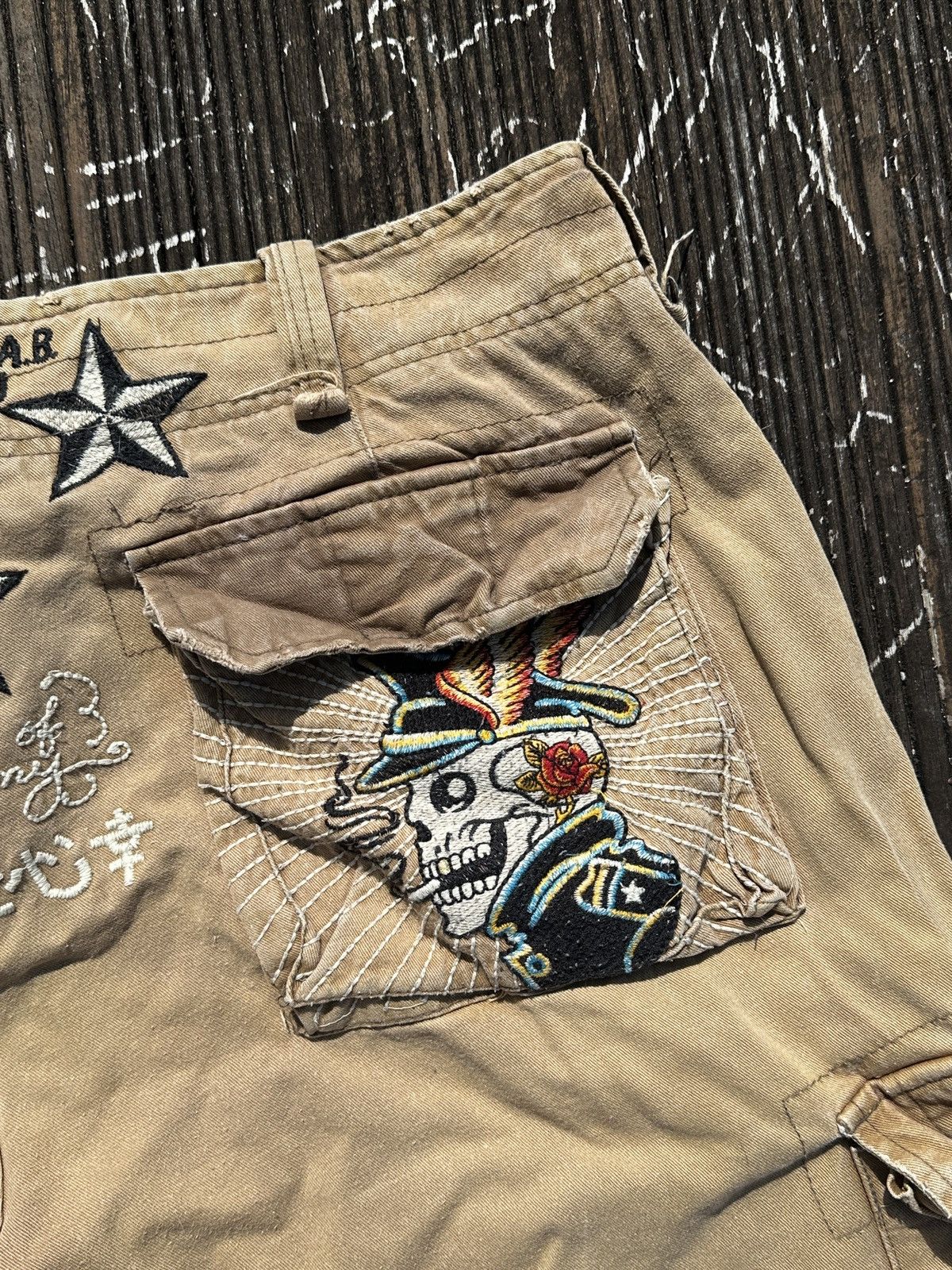 Christian Audigier × Ed Hardy × Japanese Brand Minute Mirth X Ed Hardy Cargo Shorts Size US 38 / EU 54 - 7 Thumbnail