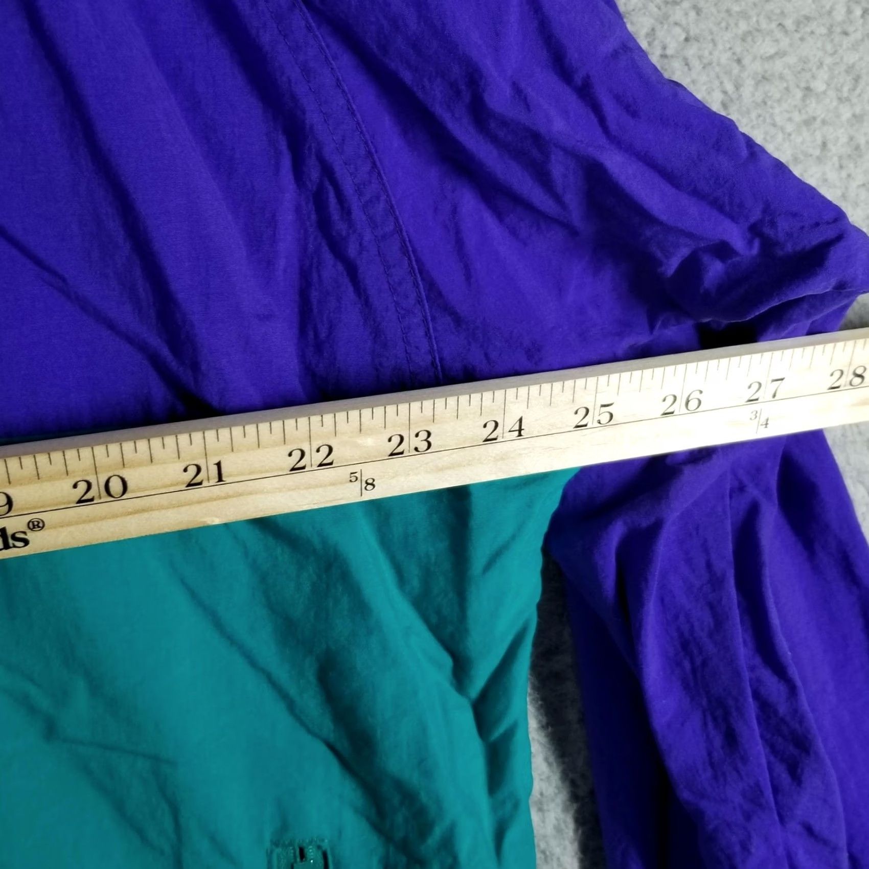 Altea Columbia Windbreaker Jacket Mens L Purple Teal Colorblock Snap Adjustable Wind-Resistant Lightweight Pockets zippered Short Stand-Up Collar Fall Size US L / EU 52-54 / 3 - 7 Thumbnail